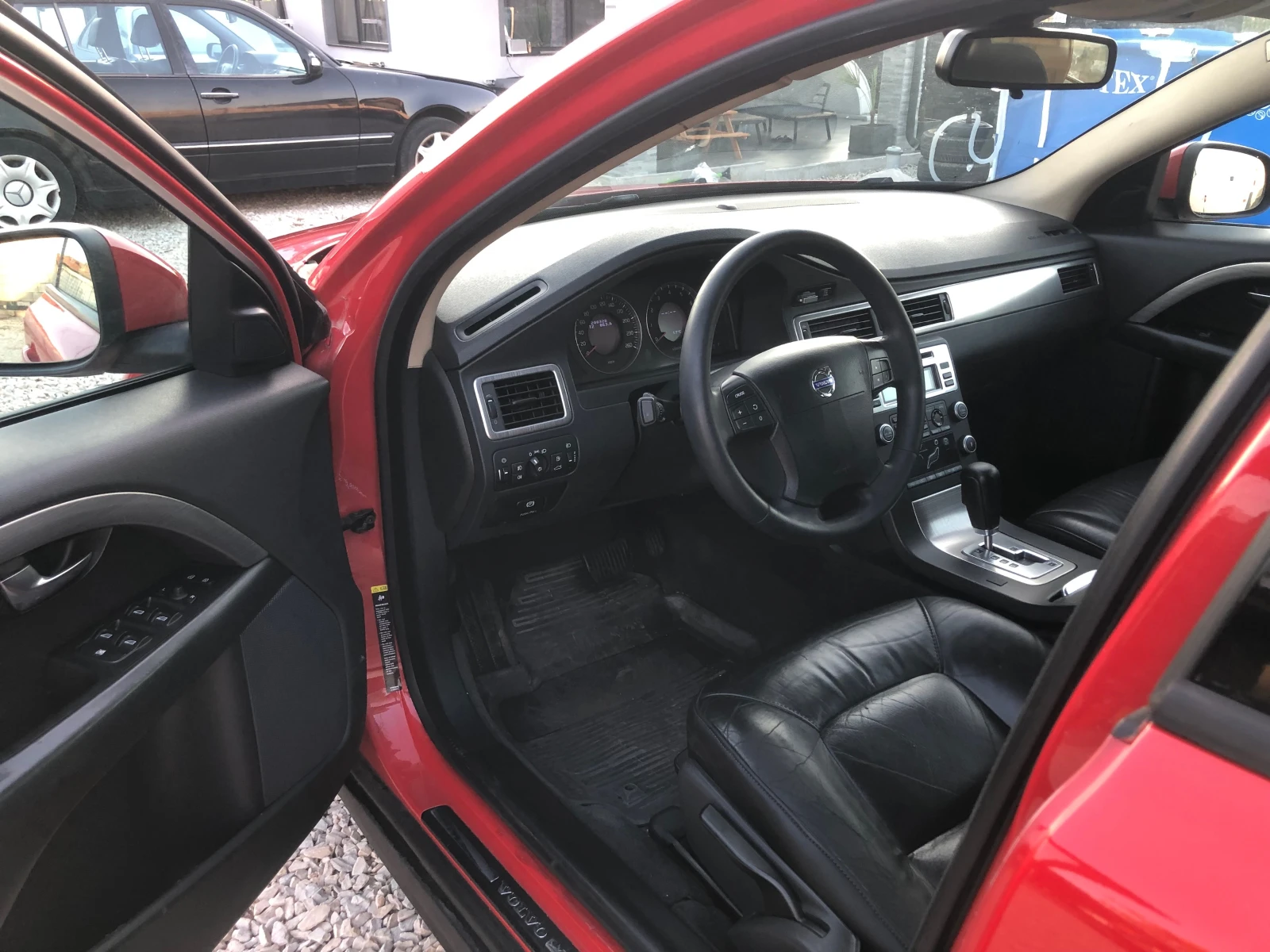Volvo V70 2.5T ШВЕЙЦАРИЯ - изображение 9