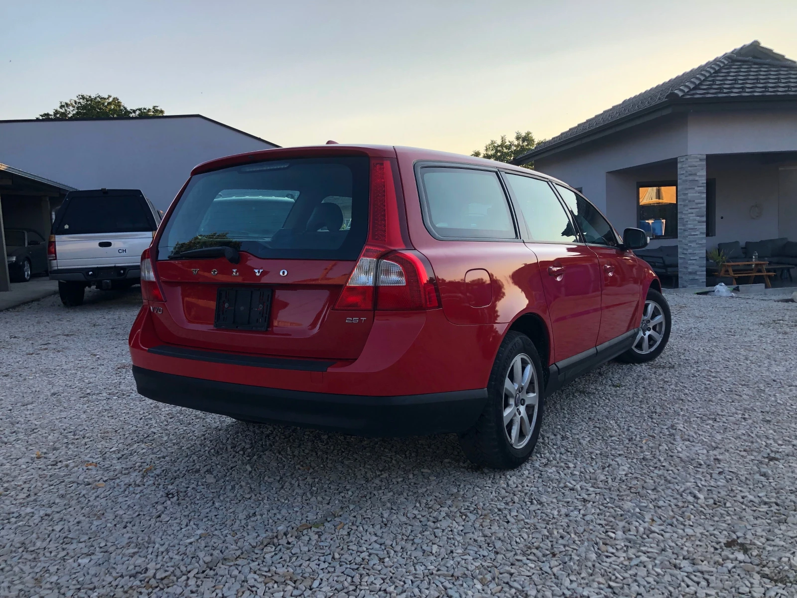 Volvo V70 2.5T ШВЕЙЦАРИЯ - изображение 4