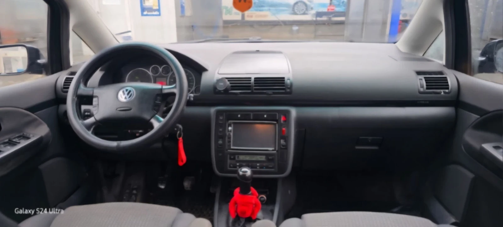 VW Sharan 1.9 - изображение 9