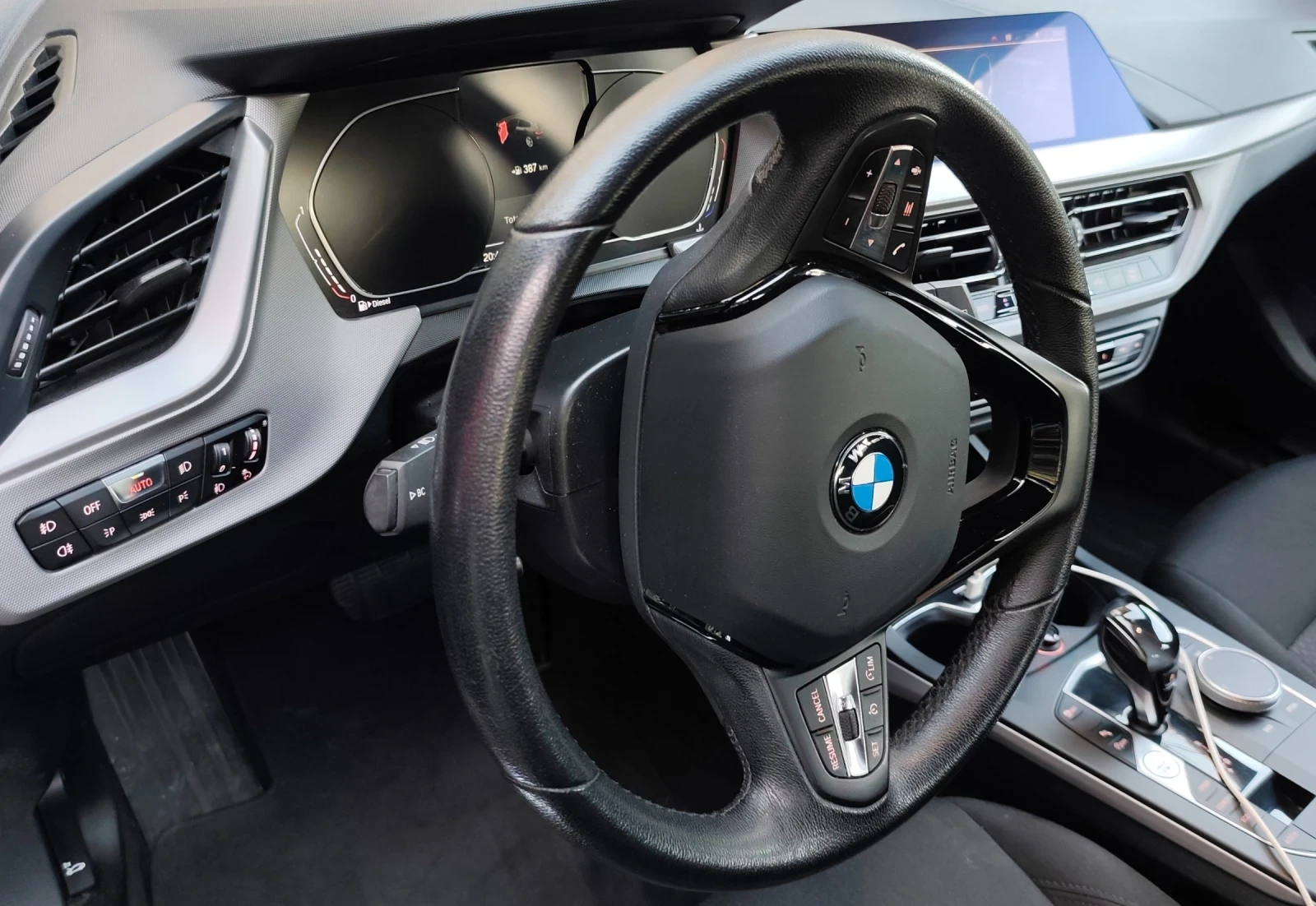 BMW 116 Автоматик 6.2021г Euro 6D - изображение 9