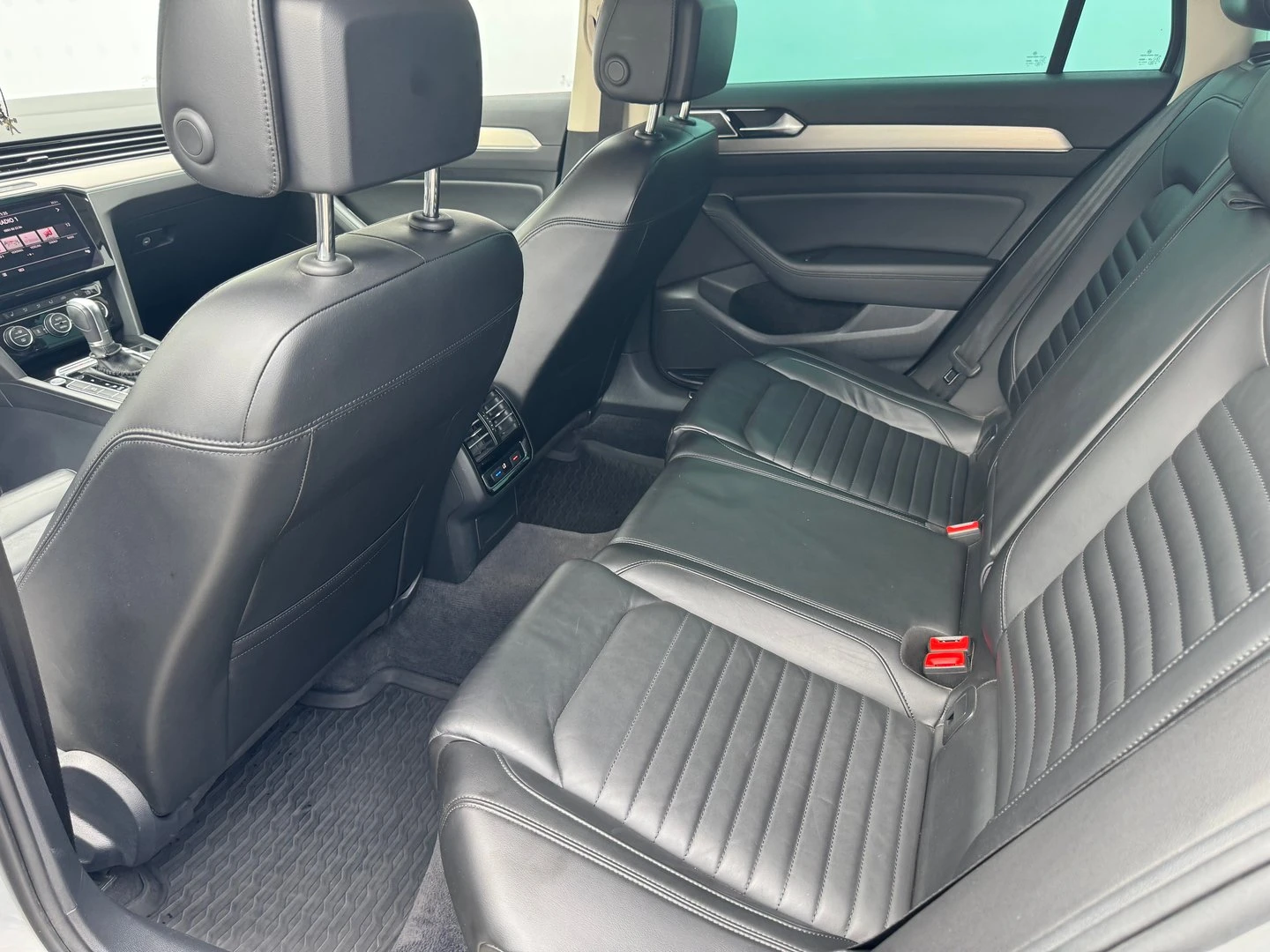 VW Passat HL 2.0TDI SCR BMT 4MOTION | Mobile.bg � ����������� 8