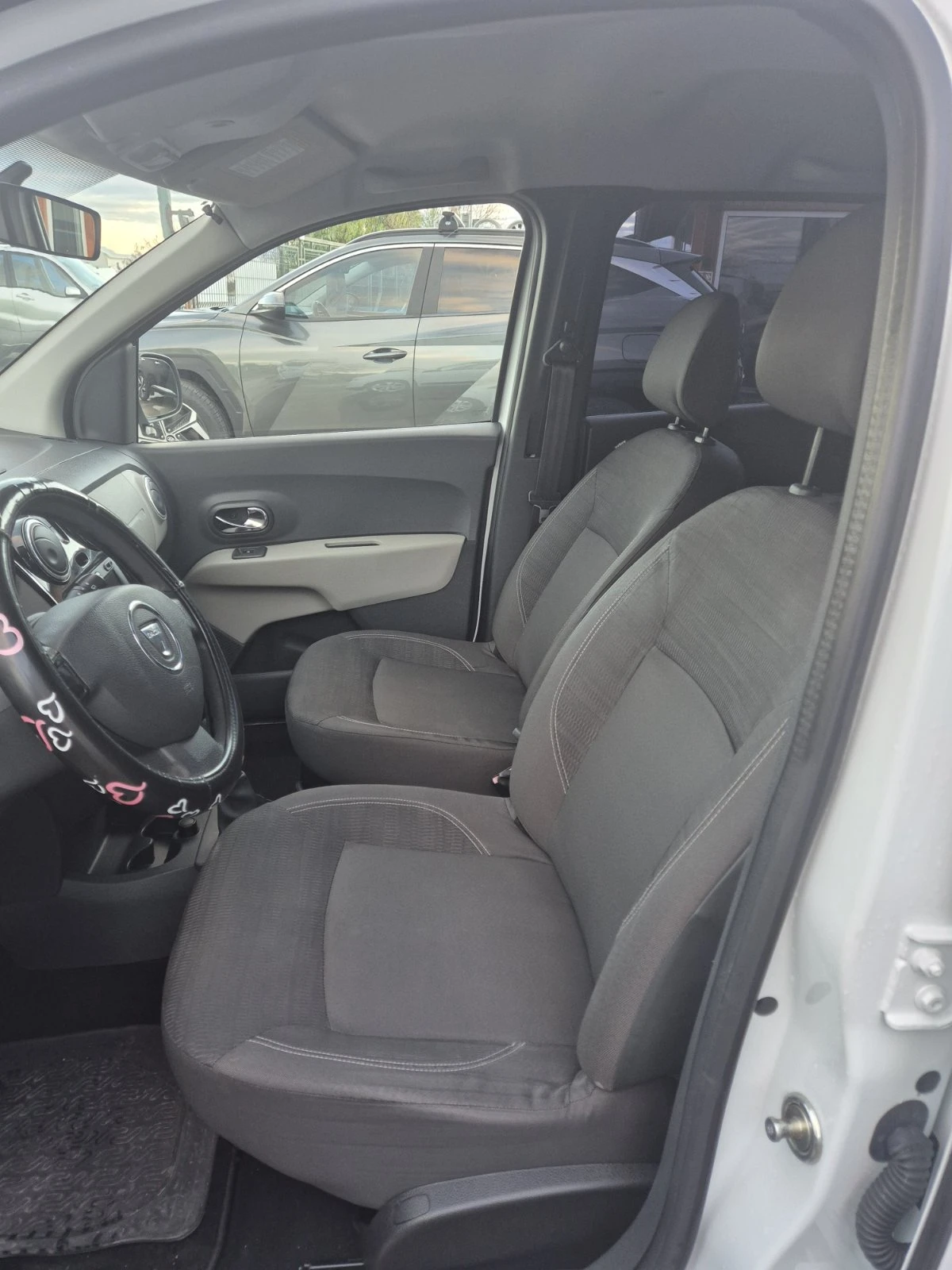 Dacia Lodgy | Mobile.bg   14