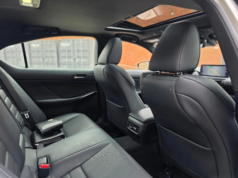 Lexus IS F Sport 2* AWD* ����������* (���� �� ��) | Mobile.bg � ����������� 17