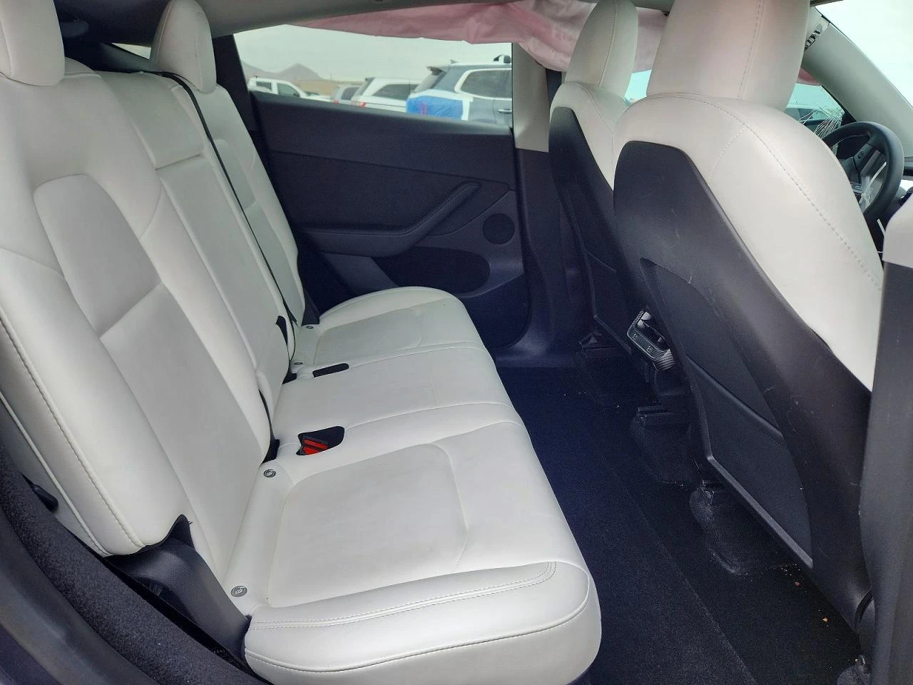 Tesla Model Y Performance AWD, снимка 10 - Автомобили и джипове - 54237212