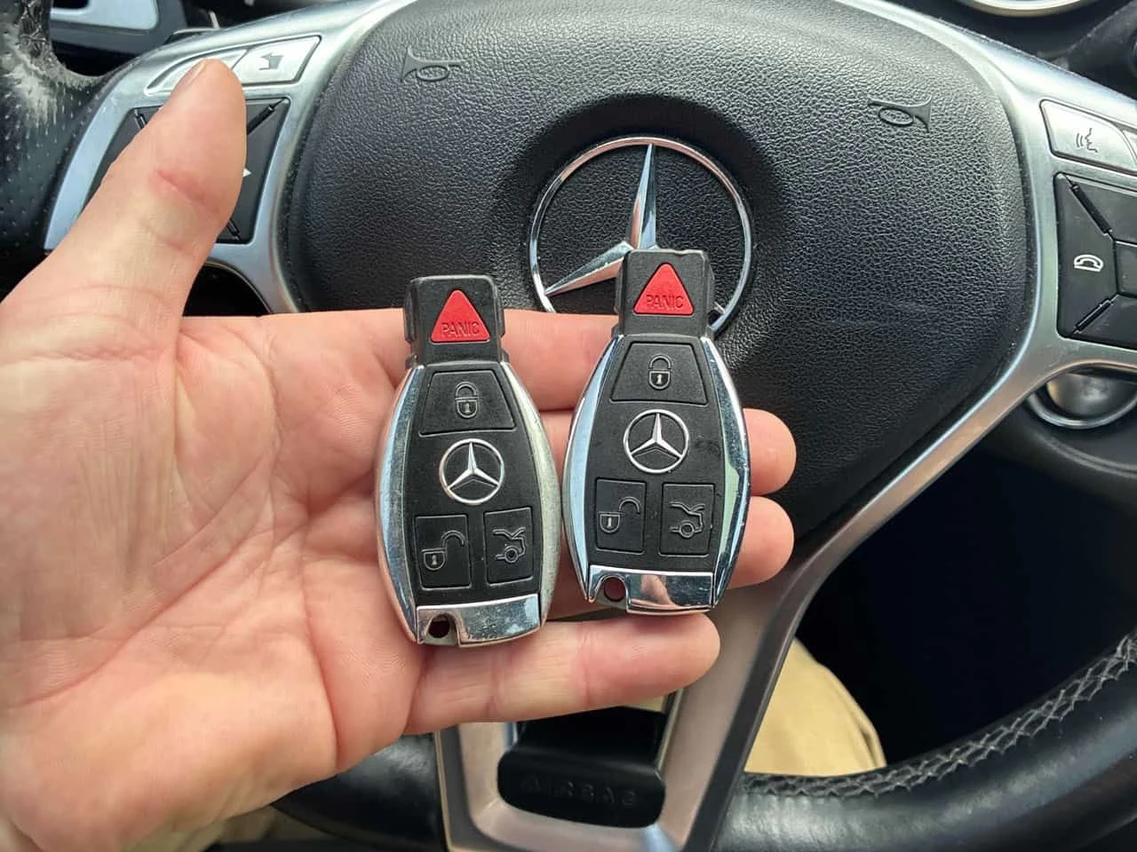 Mercedes-Benz CLS 550 * CARFAX * ���� �� �� | Mobile.bg � ����������� 11