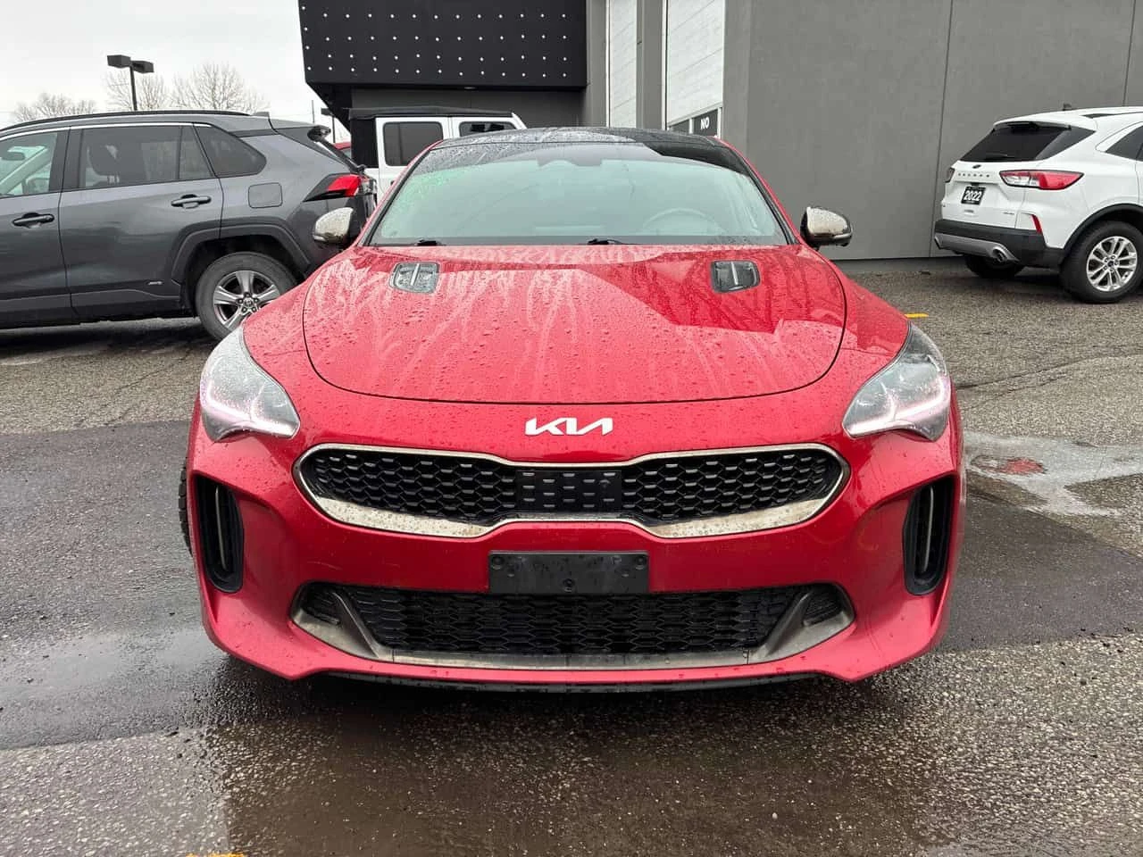Kia Stinger * AWD * CARFAX * БЕЗ ПЪРВОНАЧАЛНА ВНОСКА, снимка 6 - Автомобили и джипове - 54545016