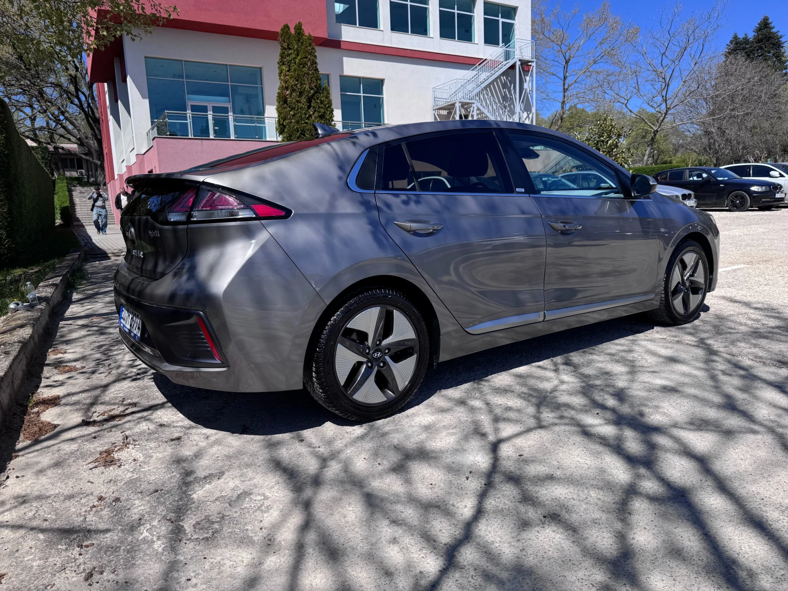 Hyundai Ioniq PREMIUM, снимка 5 - Автомобили и джипове - 54691411