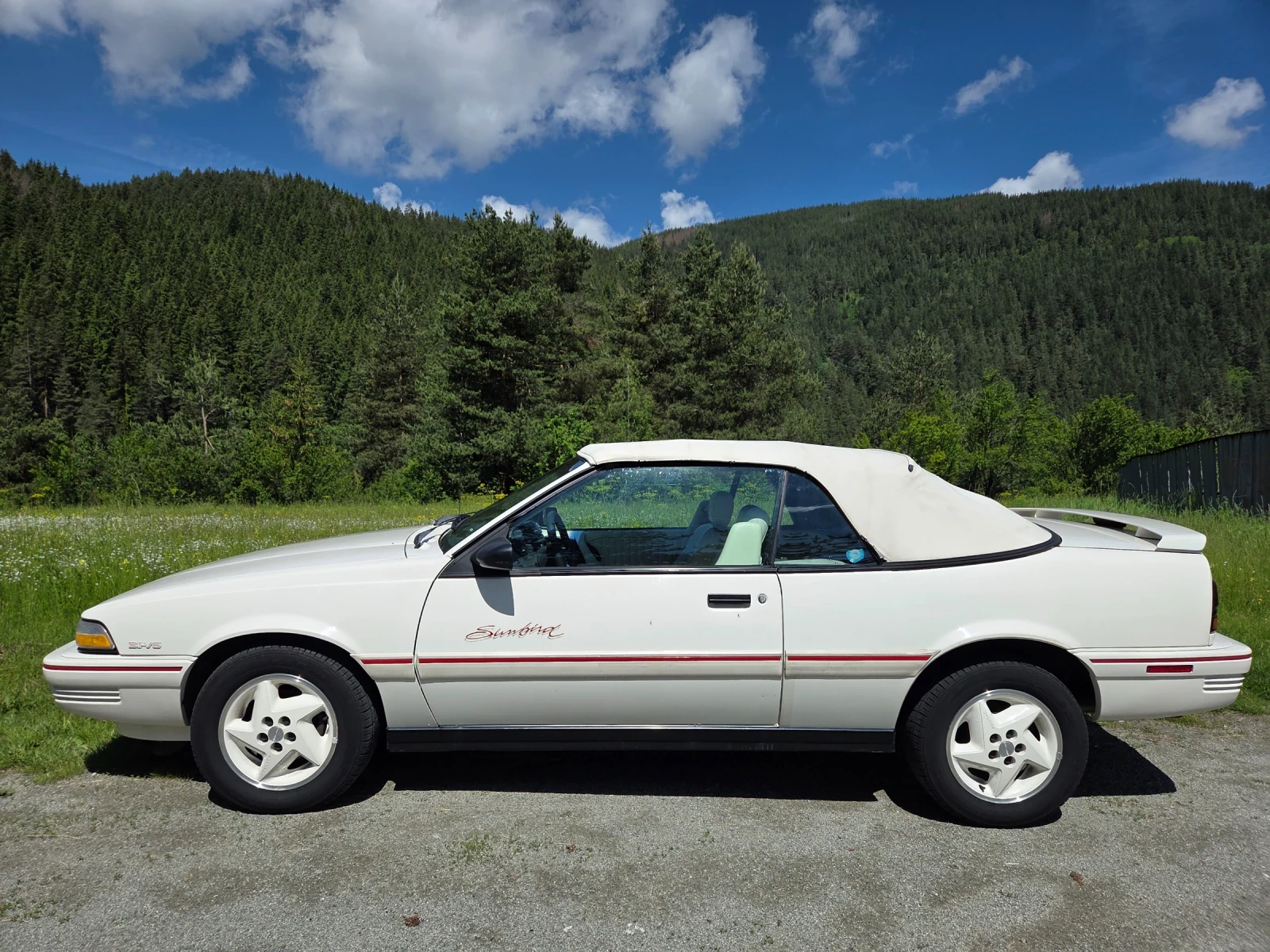 Pontiac Sunbird 3.1i ABS, снимка 16 - Автомобили и джипове - 54818840