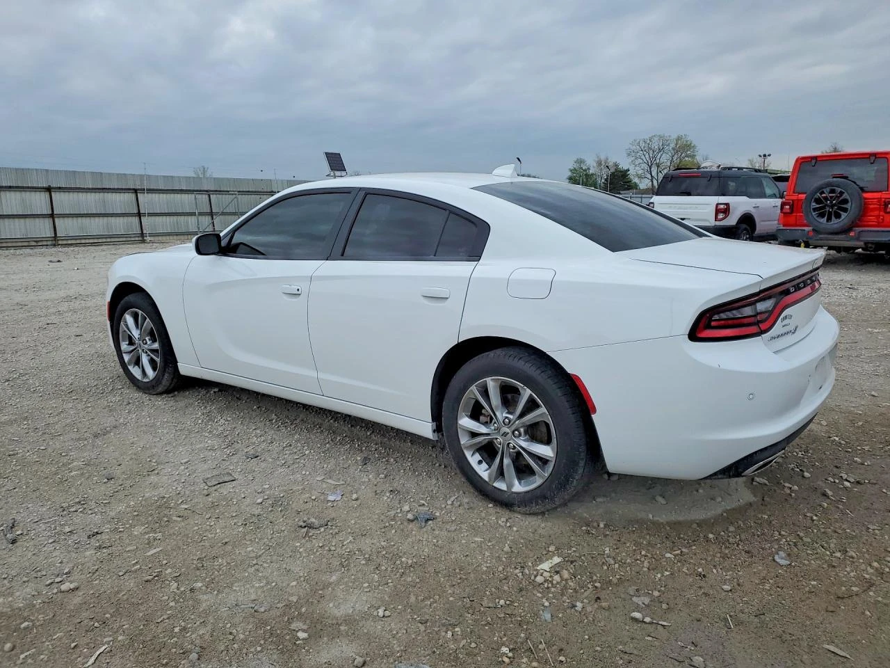 Dodge Charger 3.6l Sxt, снимка 2 - Автомобили и джипове - 55107271