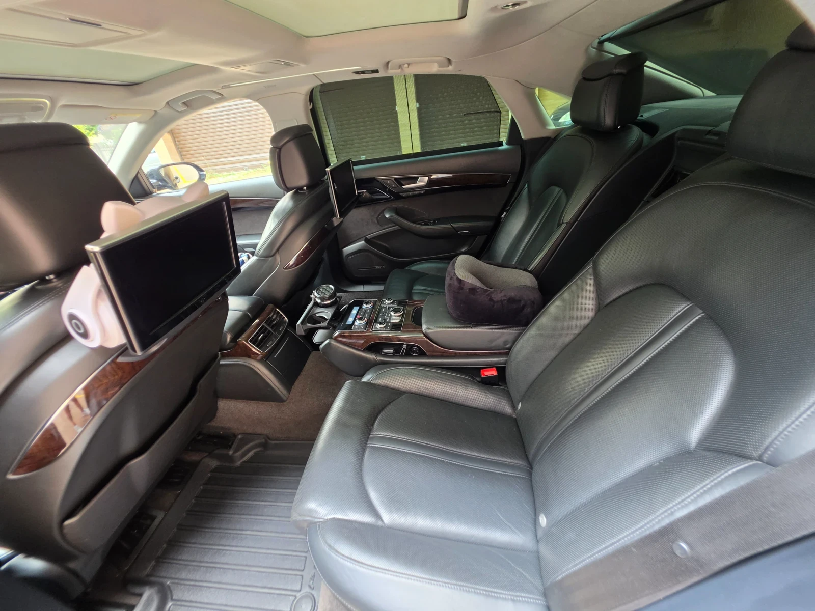 Audi A8 4.2 FSI V8, снимка 11 - Автомобили и джипове - 55317728