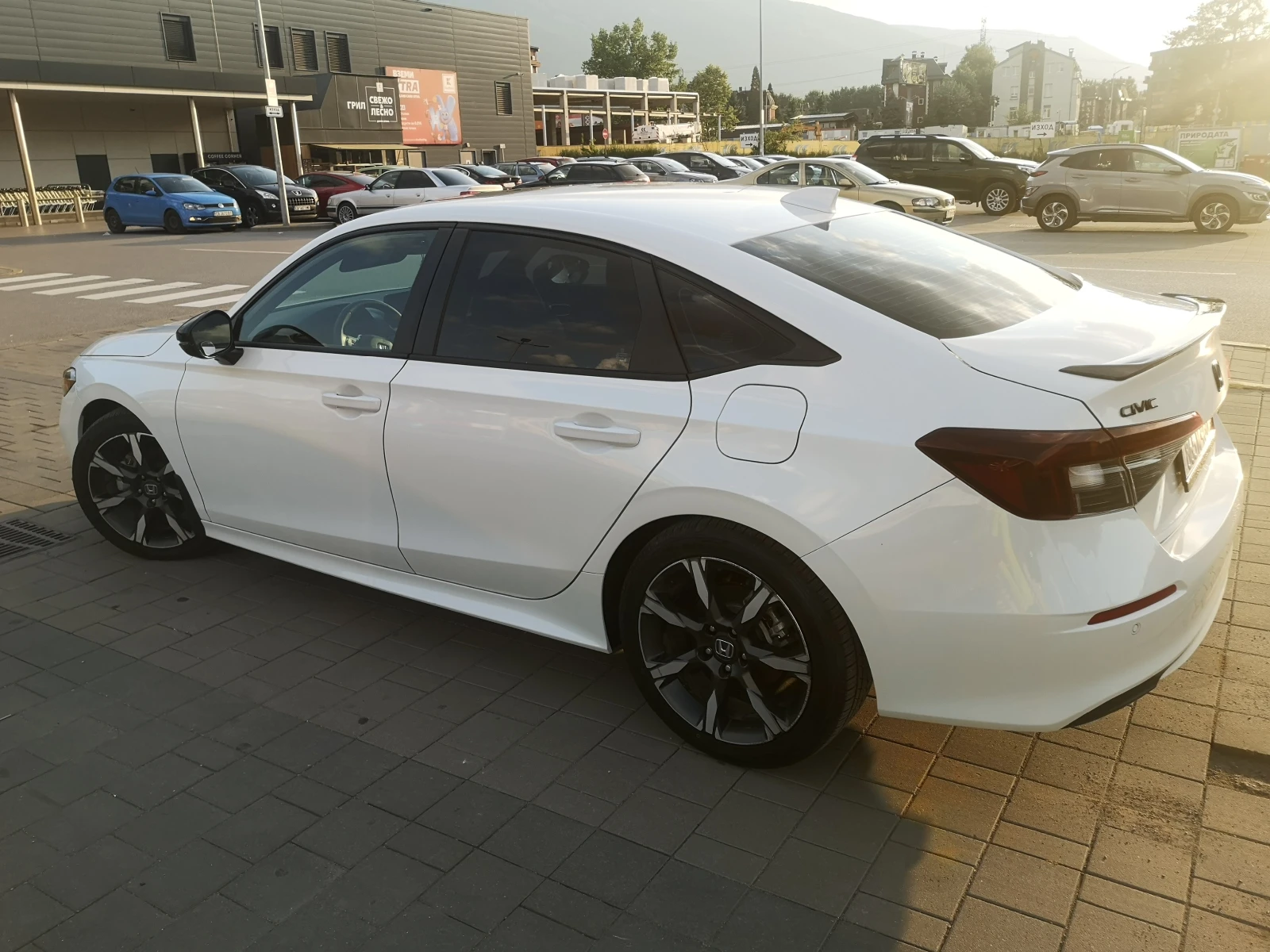 Honda Civic Hybrid Touring, снимка 4 - Автомобили и джипове - 55346638