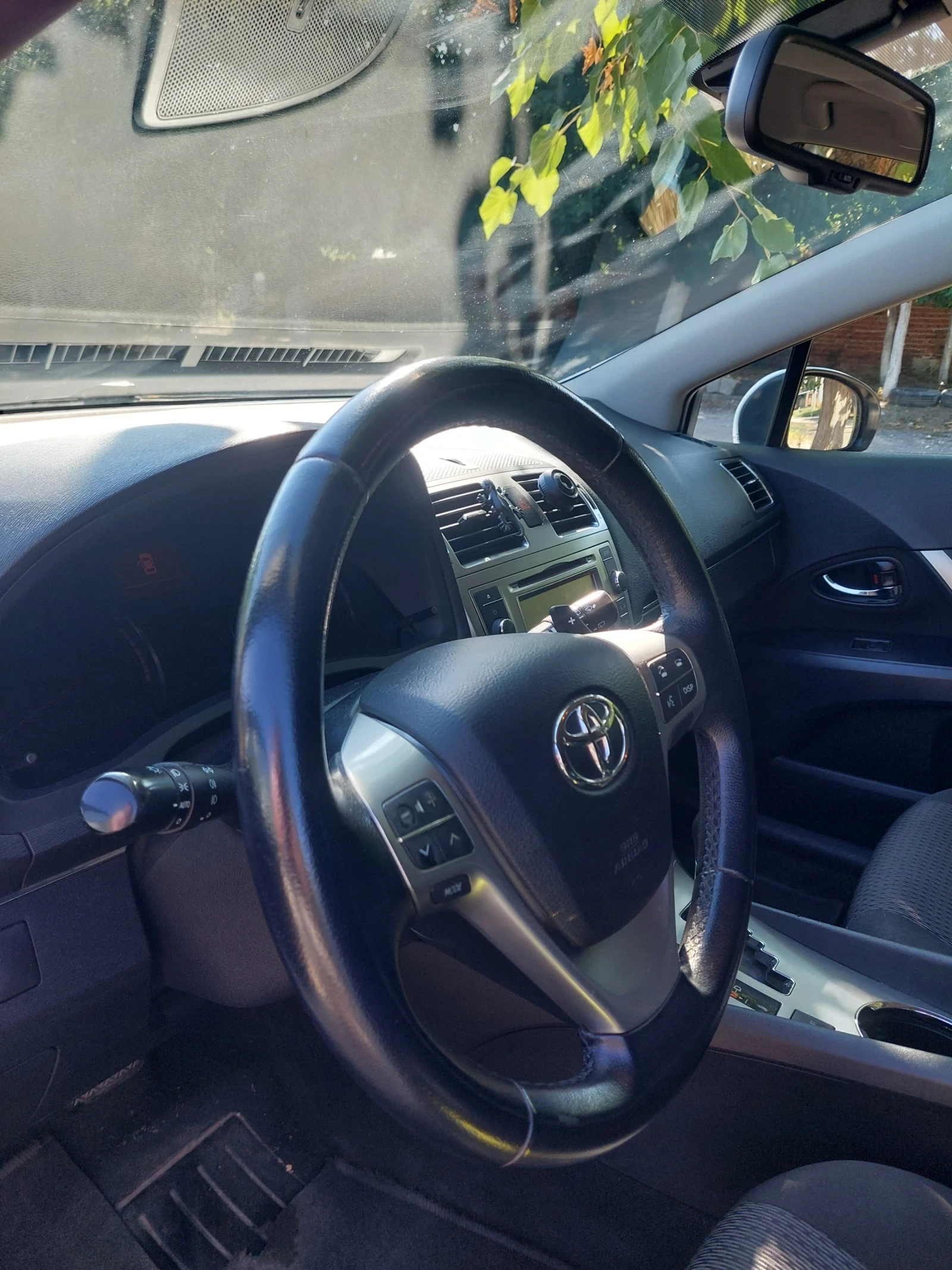 Toyota Avensis, снимка 7 - Автомобили и джипове - 55613252