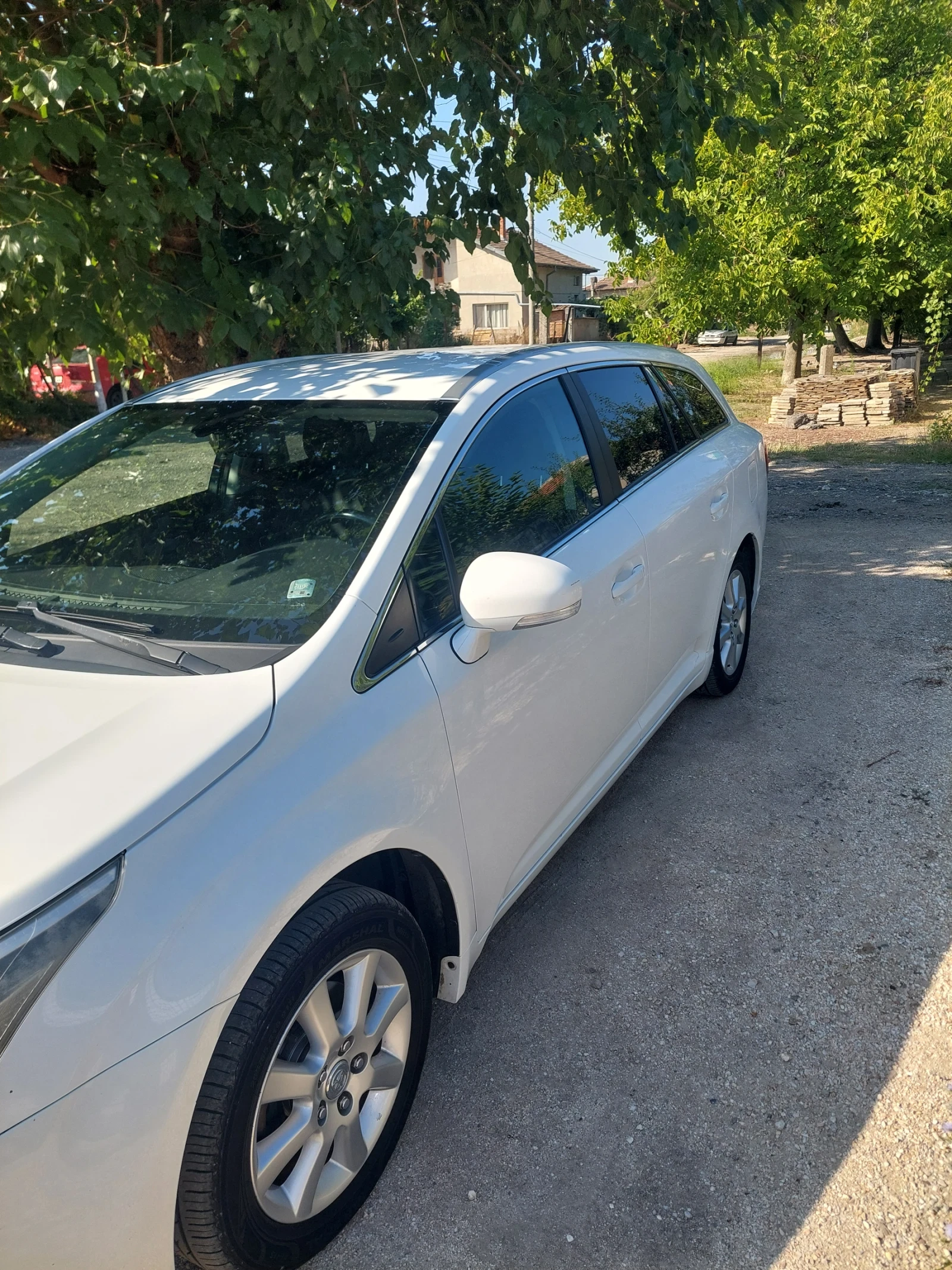 Toyota Avensis, снимка 2 - Автомобили и джипове - 55613252