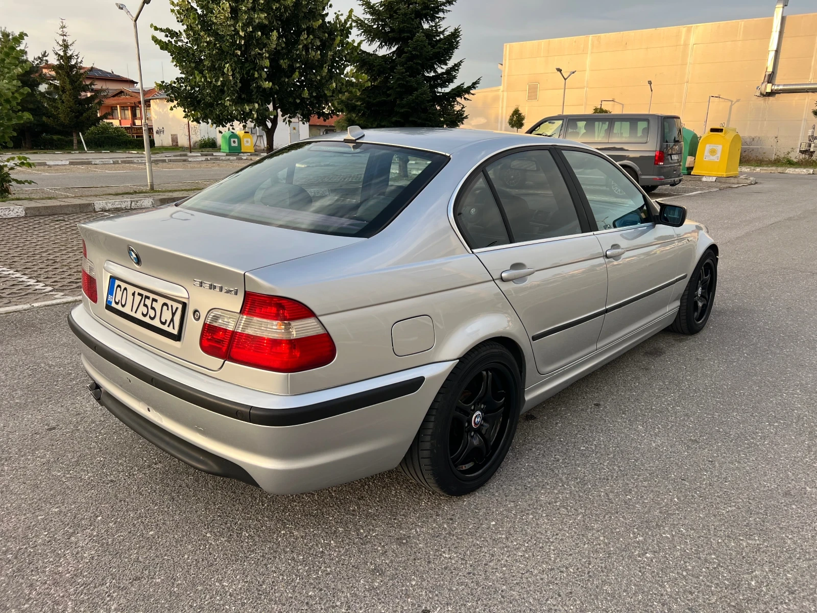 BMW 330 xi ///M-Packet, снимка 5 - Автомобили и джипове - 55869400