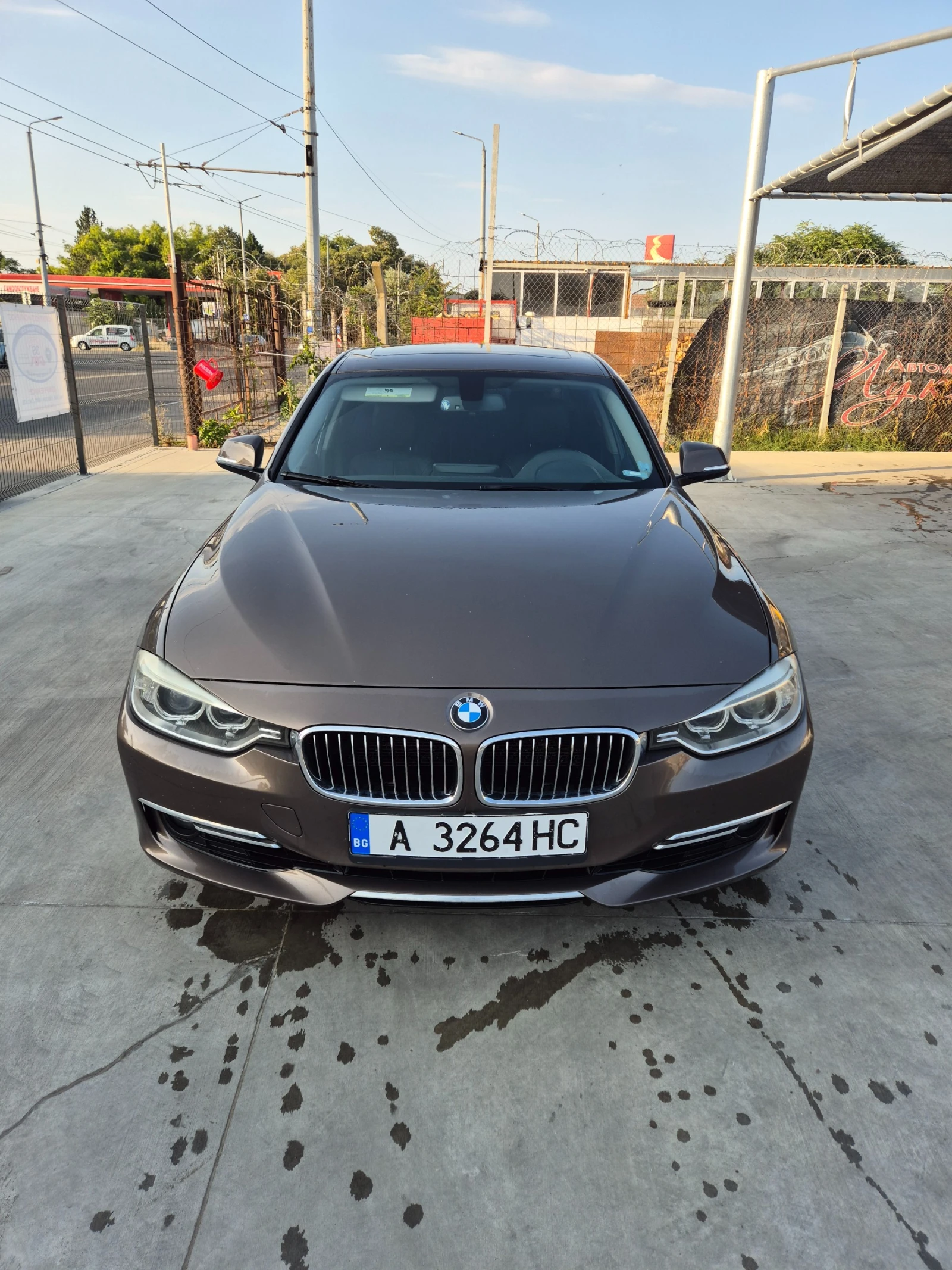 BMW 328 LUXORY xDrive, снимка 2 - Автомобили и джипове - 55932384