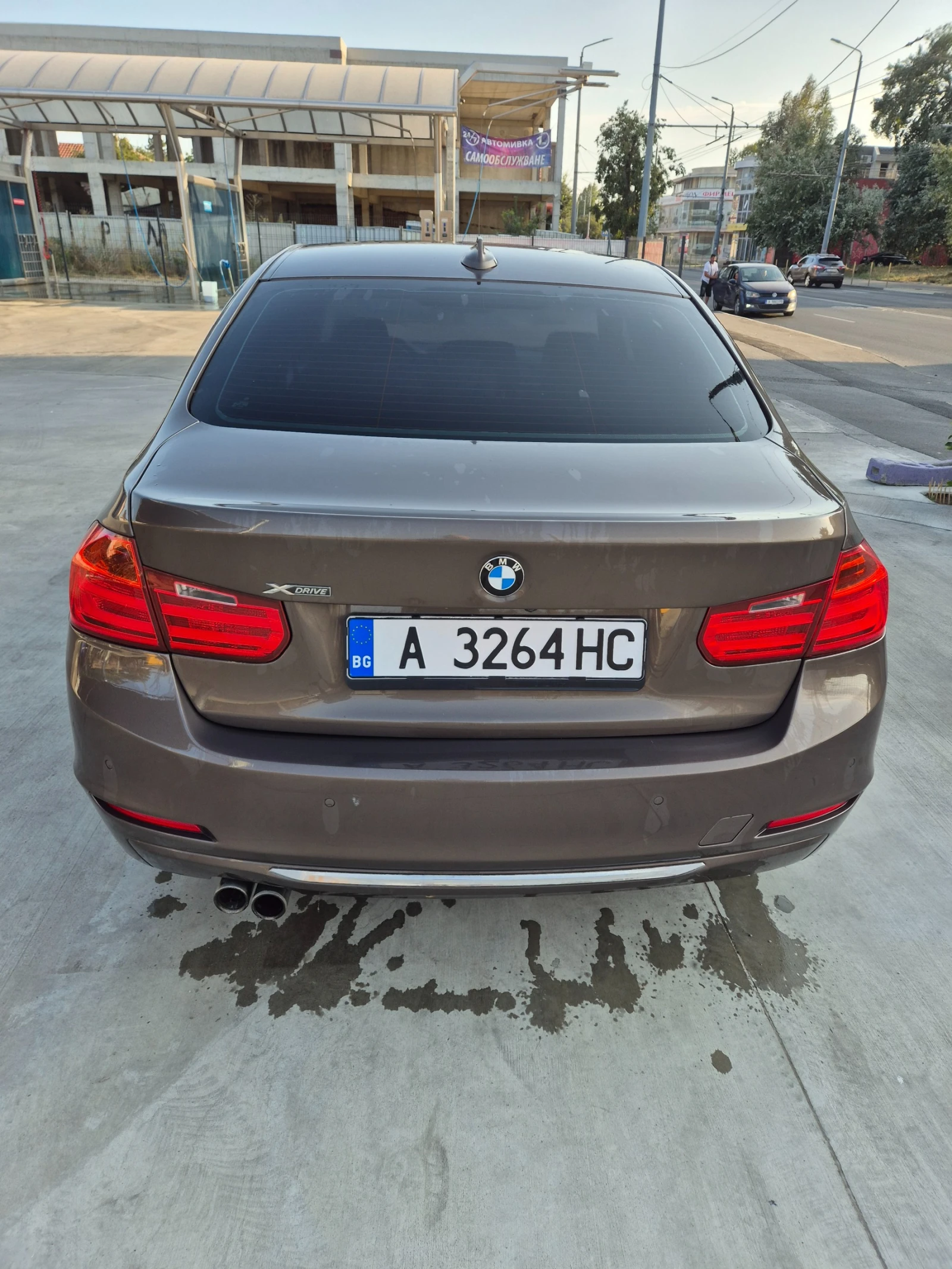 BMW 328 LUXORY xDrive, снимка 4 - Автомобили и джипове - 55932384