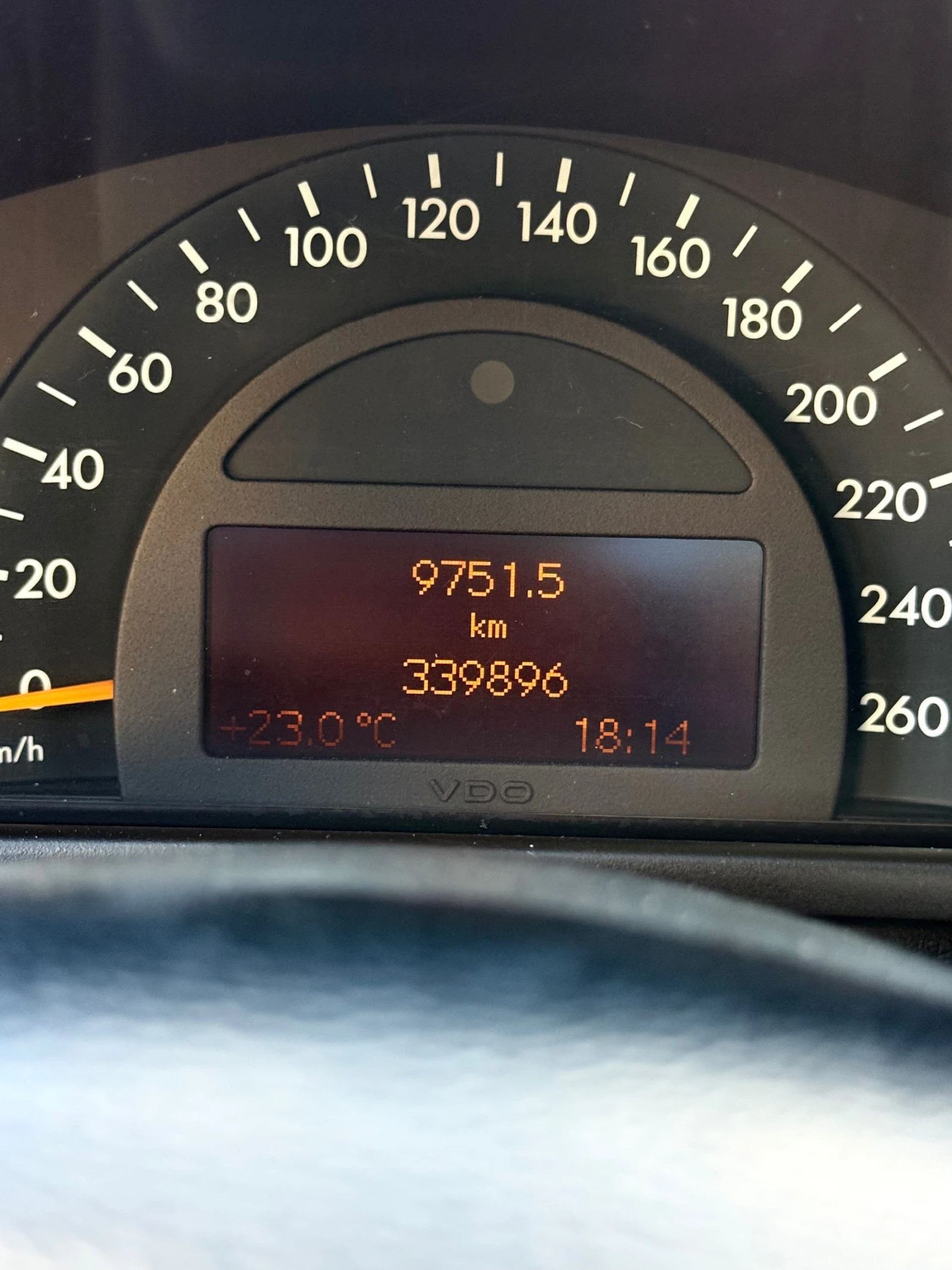Mercedes-Benz C 220 CDI 220 , снимка 3 - Автомобили и джипове - 55953726