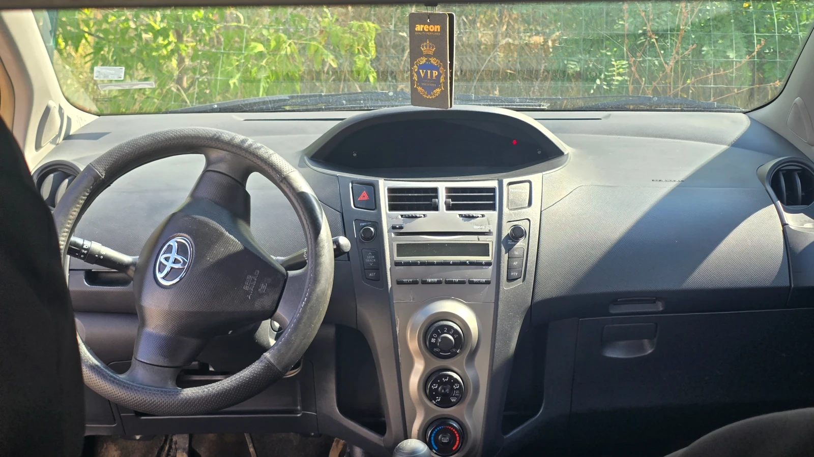 Toyota Yaris 1, 0i vvti - 69 к.с. N1, снимка 9 - Автомобили и джипове - 56112178