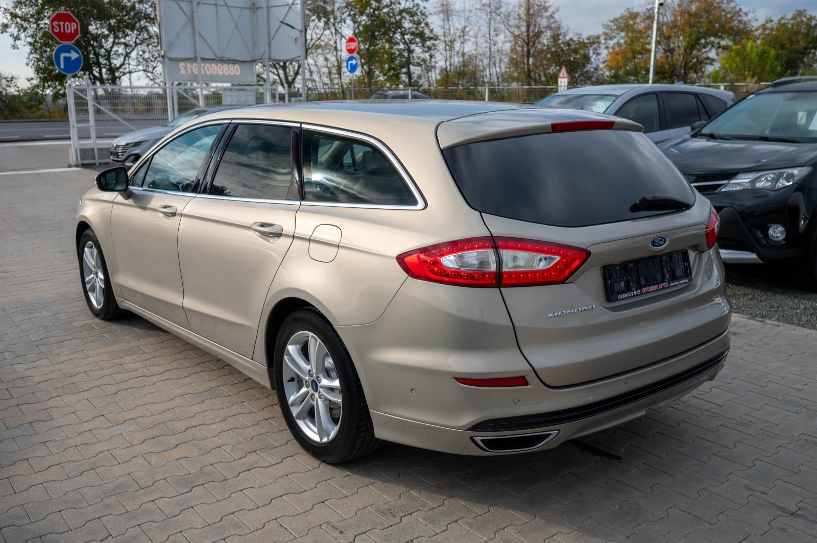 Ford Mondeo 2.0* 180кс* Кожа* , снимка 7 - Автомобили и джипове - 56634482