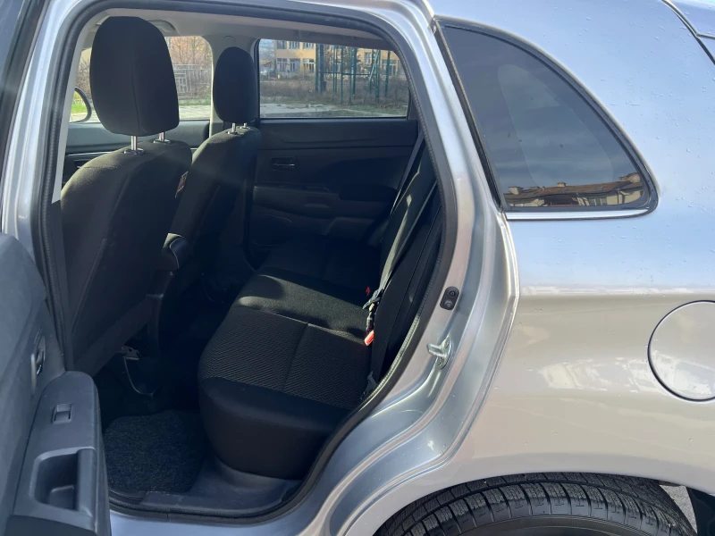 Mitsubishi ASX 1.6I-BENZIN-NAVI-TOP, снимка 13 - Автомобили и джипове - 52536394