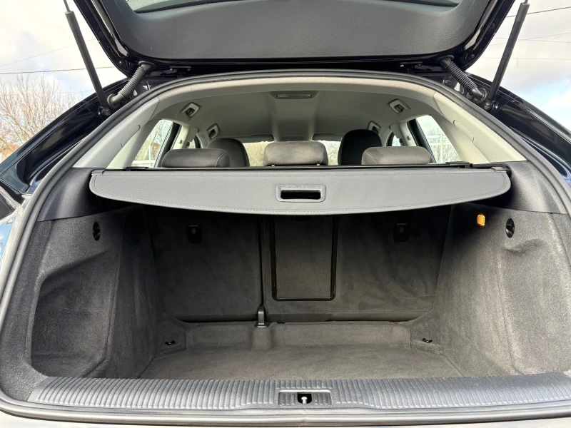 Audi Q3 2 0TDI-4x4-АВТОМАТИК-150кс.-ФЕЙС ЛИФТ, снимка 9 - Автомобили и джипове - 52883389