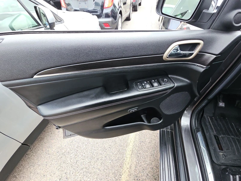Jeep Grand cherokee BI-XENON* DIGITAL* ПОДГРЕВ* ОБДУХ* КАМЕРА* 8ZF - 25000 лв. - 29407690 | Car24.bg