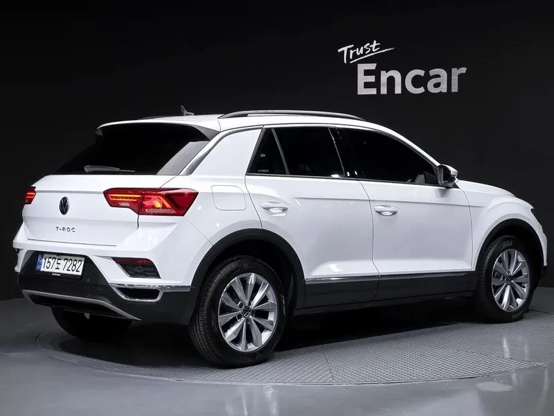 VW T-Roc 2.0 TDI STYLE, снимка 4 - Автомобили и джипове - 55216037
