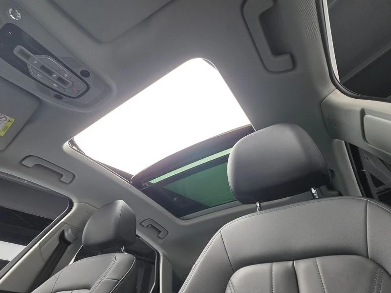 Audi Q5 40 TDI Quattro Sportback| 190к.с.| ВКЛ.ТЕХНОТЕСТ, снимка 11 - Автомобили и джипове - 55309652