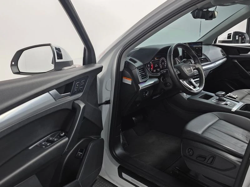 Audi Q5 40 TDI Quattro Sportback| 190к.с.| ВКЛ.ТЕХНОТЕСТ, снимка 12 - Автомобили и джипове - 55309652