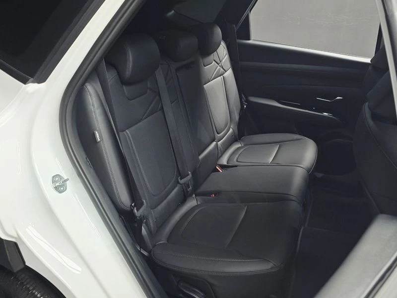 Hyundai Tucson * 1.6* 2WD* ЦЕНАДОБГ!, снимка 12 - Автомобили и джипове - 55596204