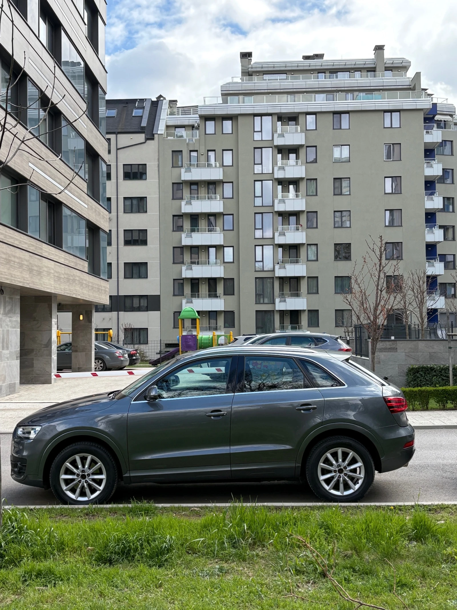 Audi Q3 Audi Q3 2.0TDI QUATTRO S-TRONIC NAVI XENON - изображение 4