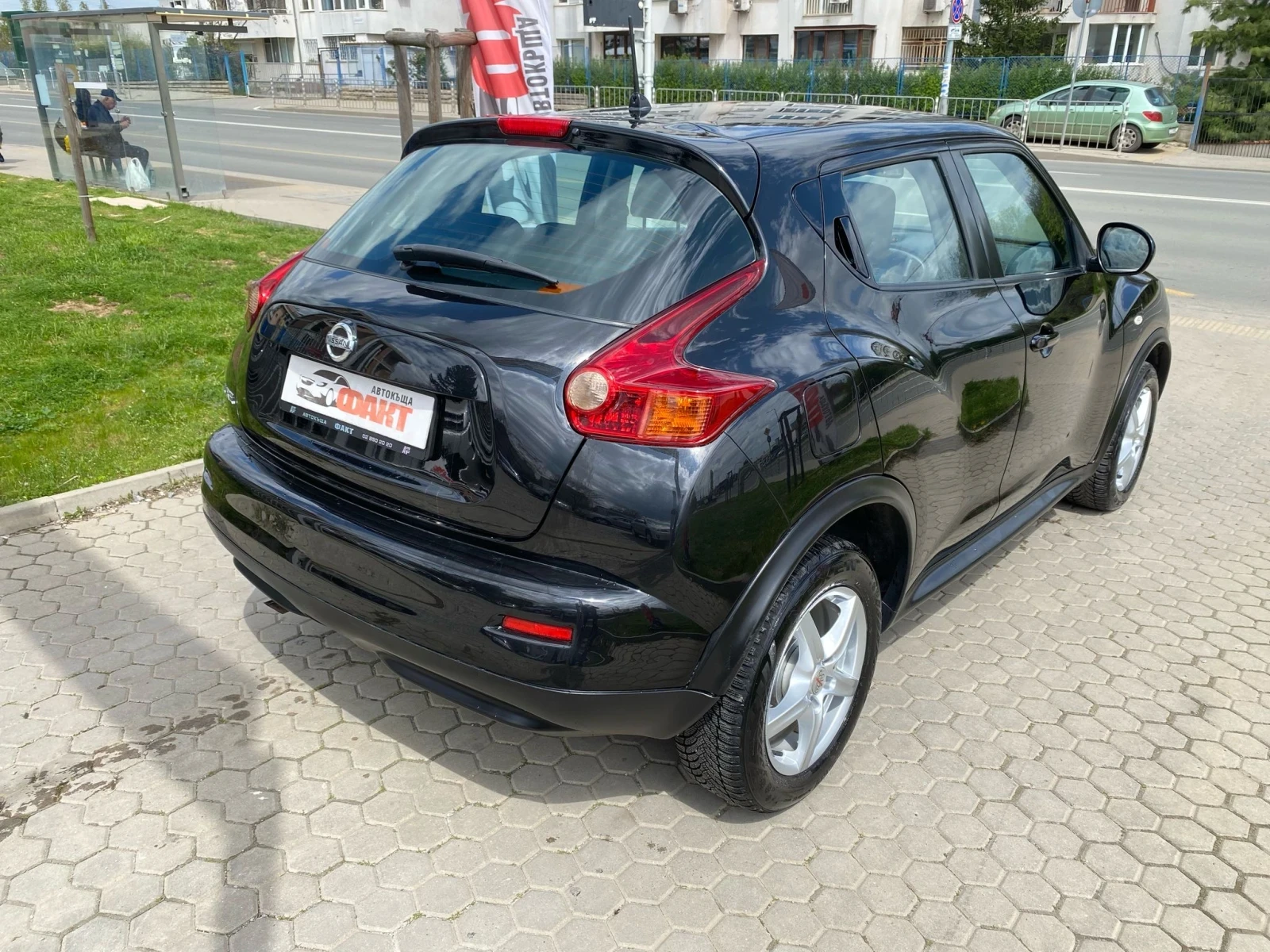 Nissan Juke 1.6i/ГАЗ - изображение 4