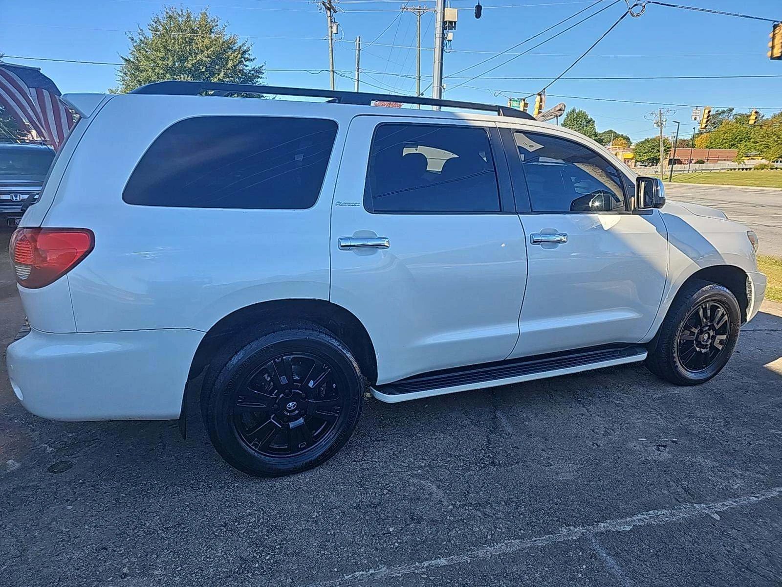 Toyota Sequoia PLATINUM* 5.7* V8* * *  | Mobile.bg   3