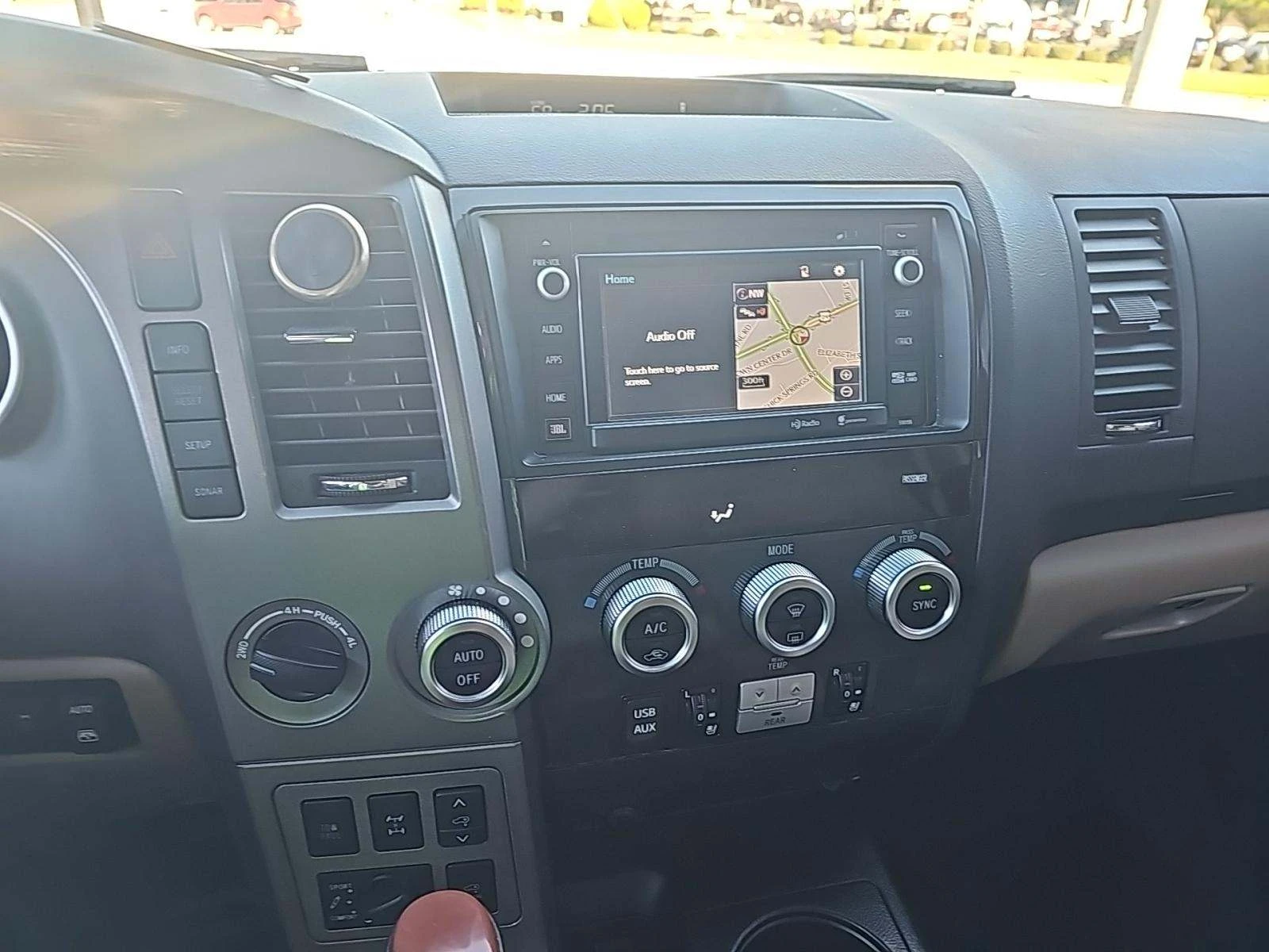 Toyota Sequoia PLATINUM* 5.7* V8* * *  | Mobile.bg   6