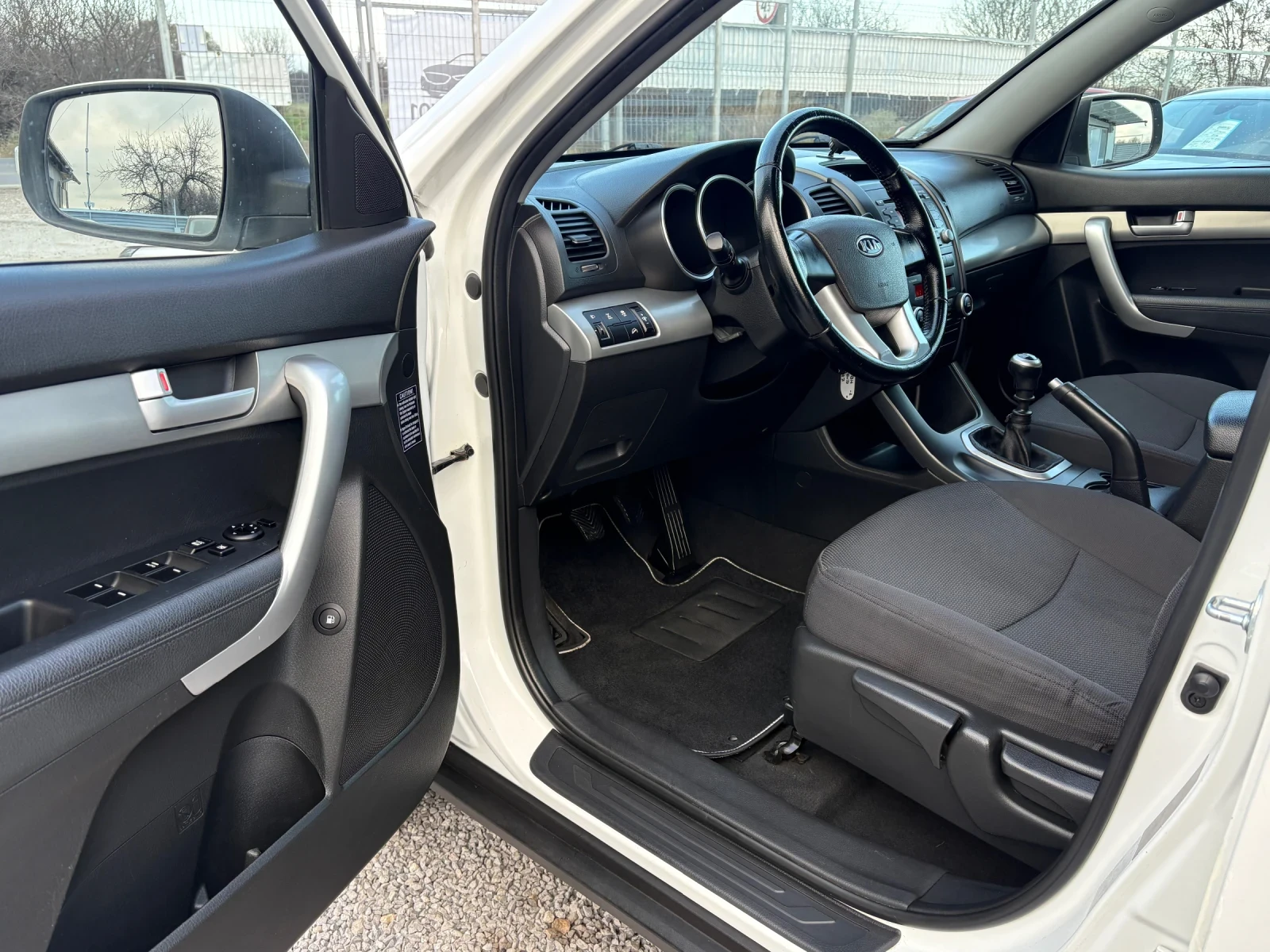 Kia Sorento 2, 2CRDI-4x4-179000.- | Mobile.bg   14