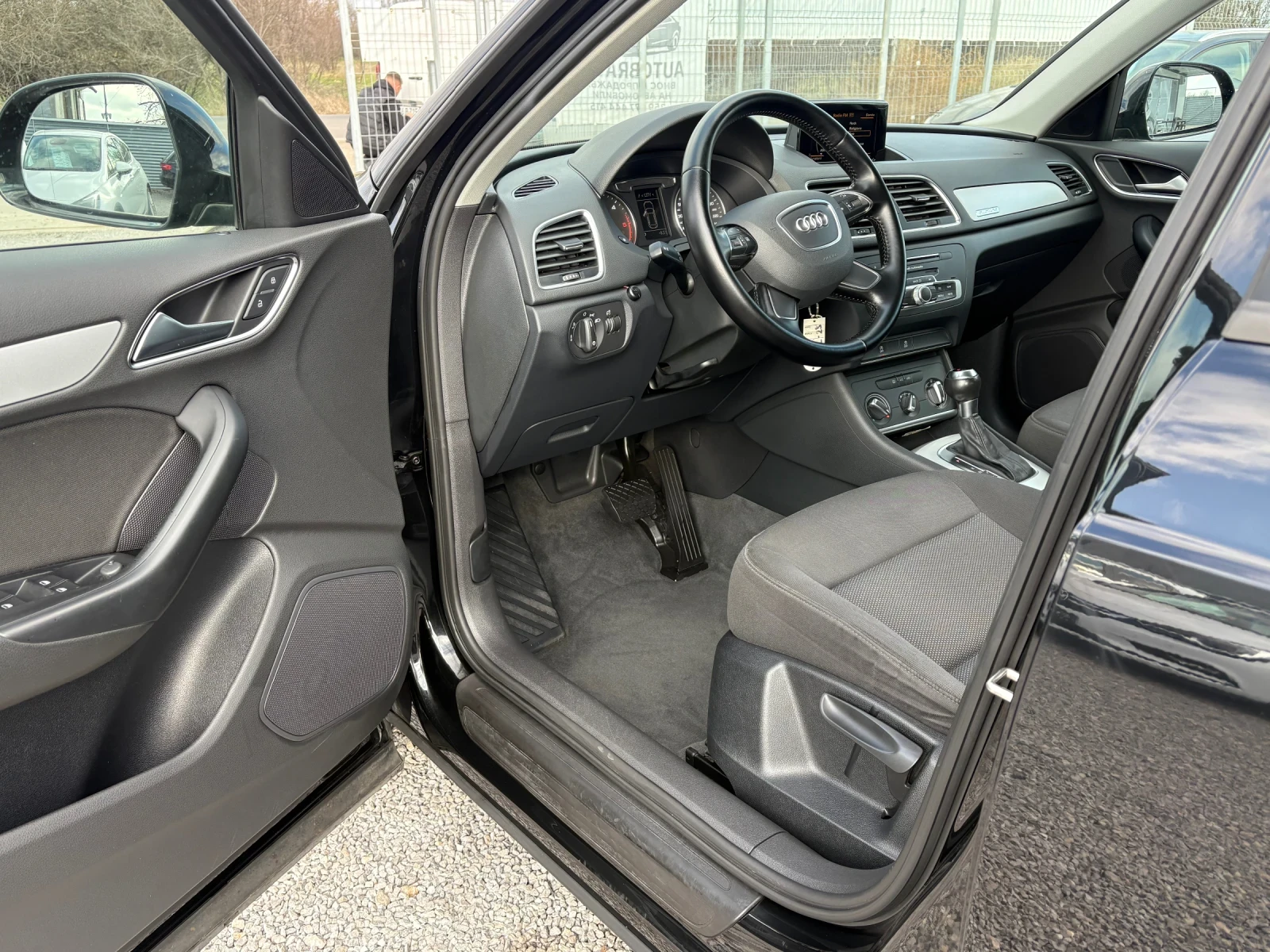 Audi Q3 2 0TDI-4x4-���������-150��.-���� ���� | Mobile.bg � ����������� 14