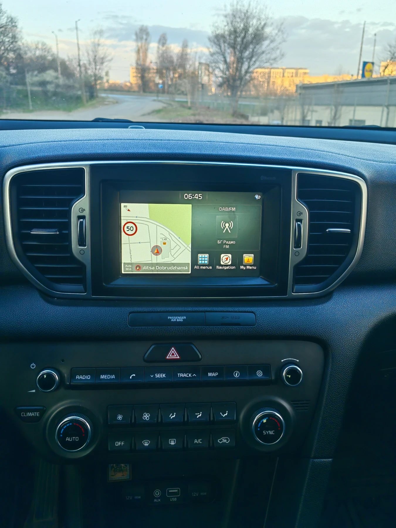 Kia Sportage, снимка 13 - Автомобили и джипове - 53992513