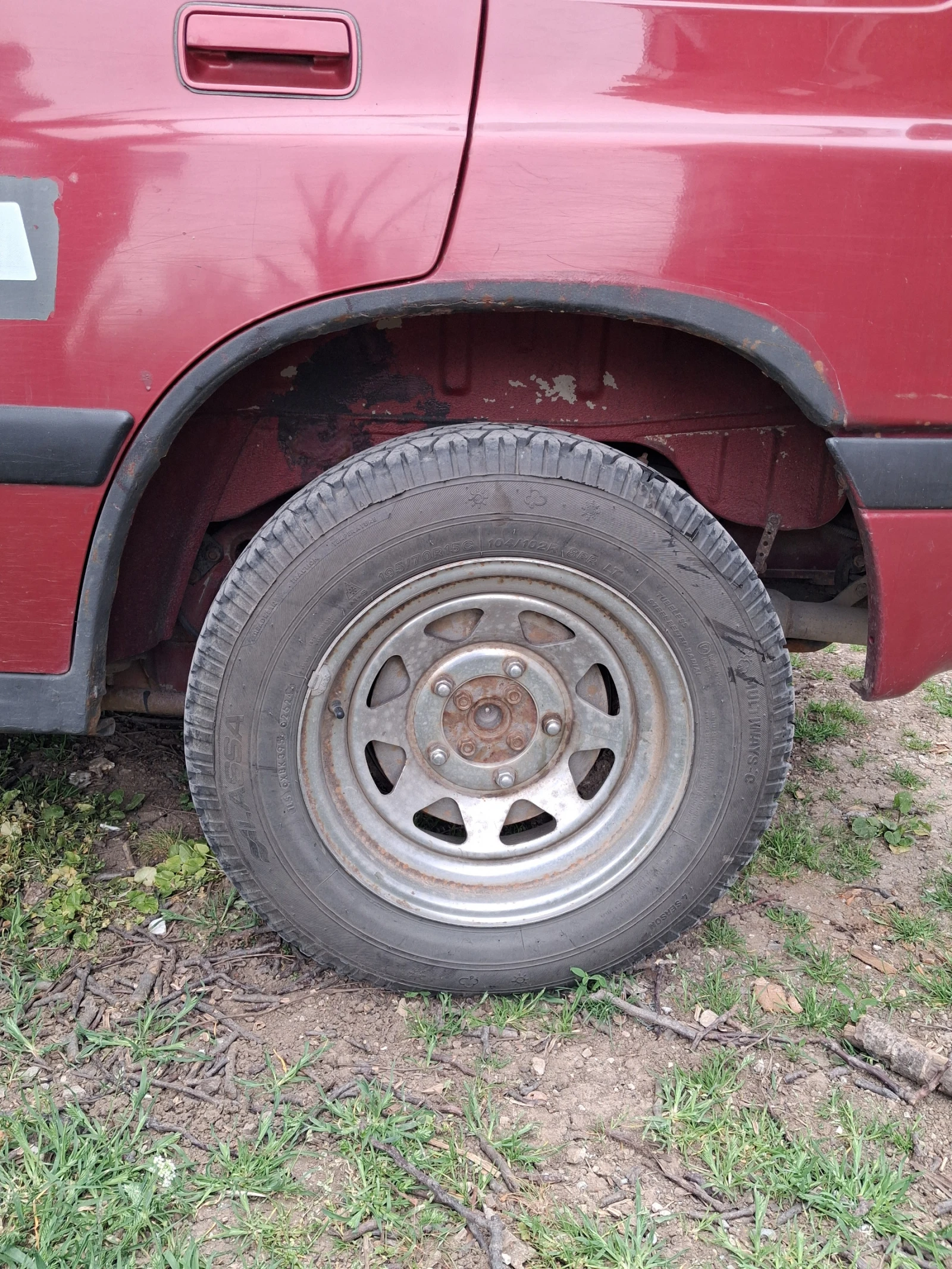Suzuki Vitara, снимка 9 - Автомобили и джипове - 54411228