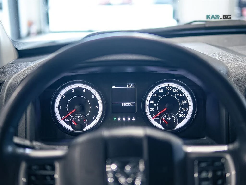 Dodge RAM 1500 АвтоКредит* (ЦЕНА ДО БГ), снимка 15 - Автомобили и джипове - 54839353