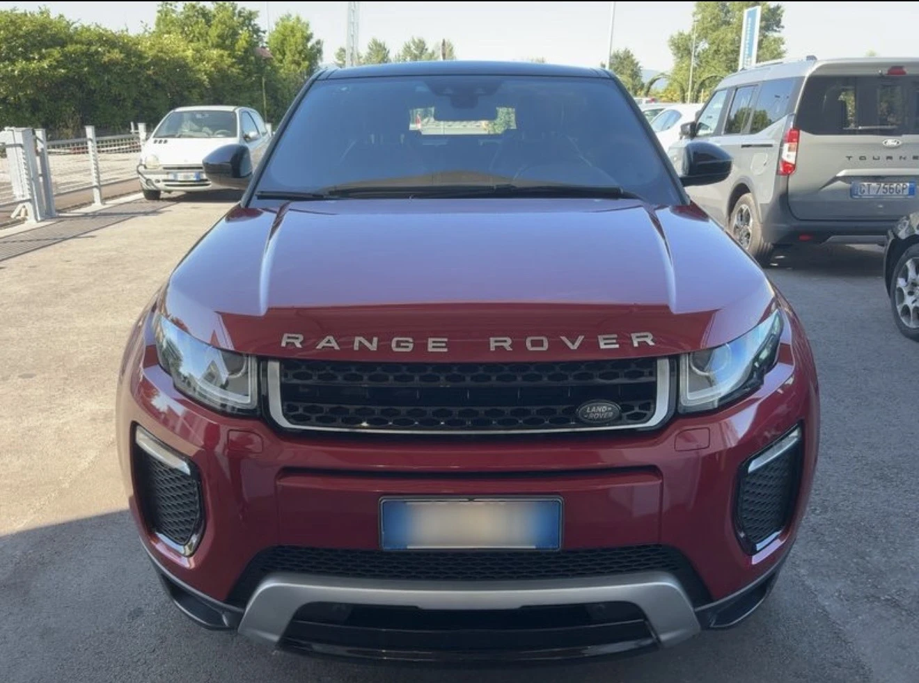 Land Rover Range Rover Evoque 100000km / Панорама / 2.0 / FULL екстри , снимка 2 - Автомобили и джипове - 54892193