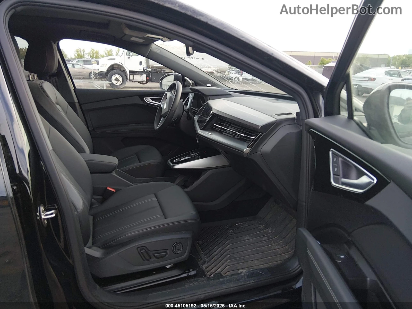 Audi Q4 E-TRON PREMIUM PLUS 55 QUATTRO* Цена до БГ, снимка 8 - Автомобили и джипове - 55228286