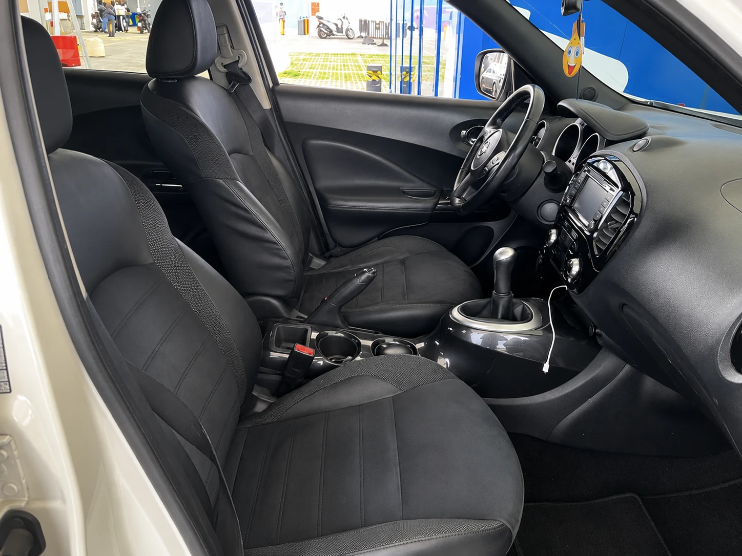 Nissan Juke 1.6 Acenta LPG * 113К KM * FACELIFT, снимка 13 - Автомобили и джипове - 55465281