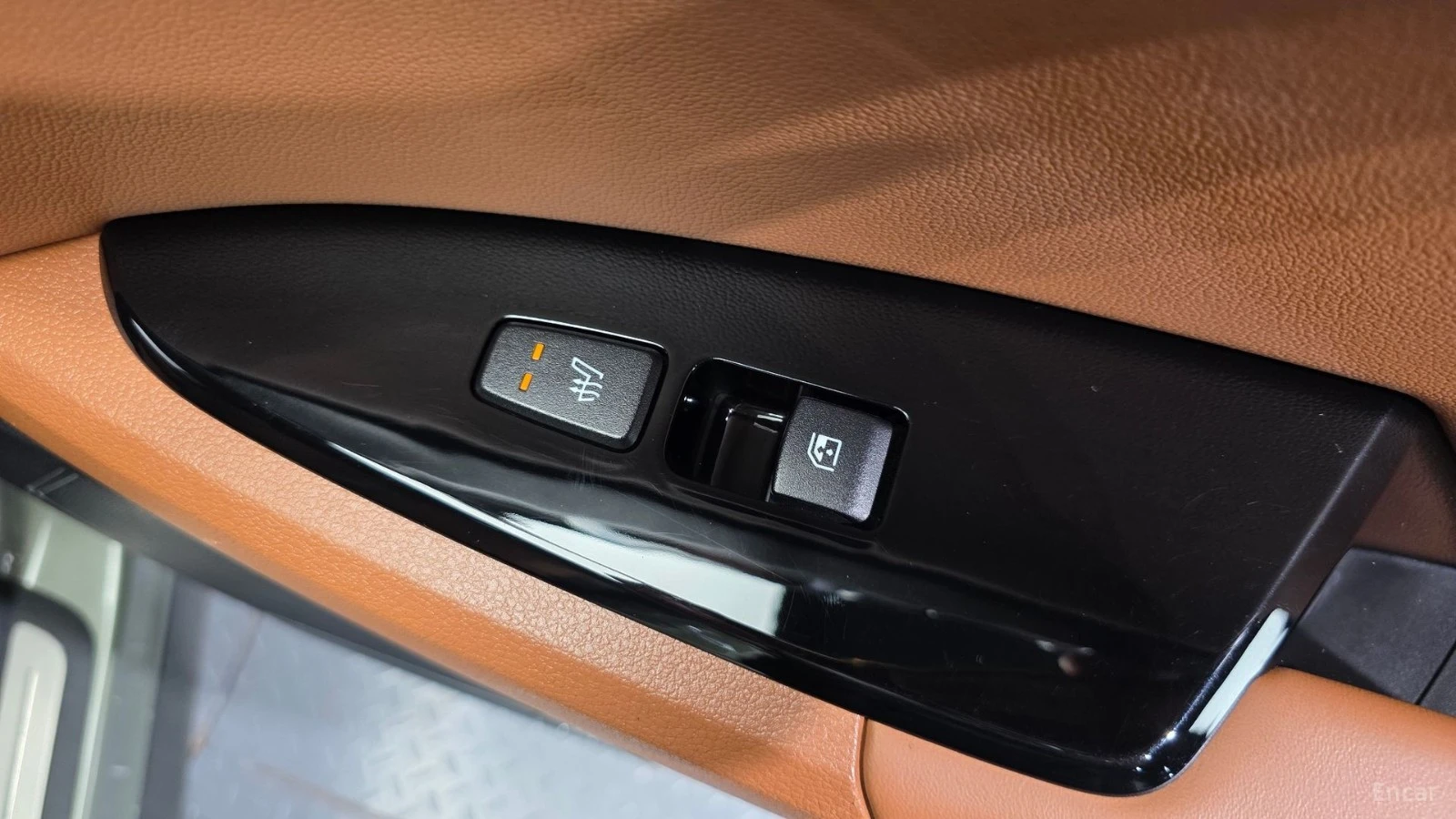 Kia Sportage SIGNATURE MAX| KRELL| ACC| 4HUD| ОБДУХ| 360| MIRRO, снимка 15 - Автомобили и джипове - 56108845