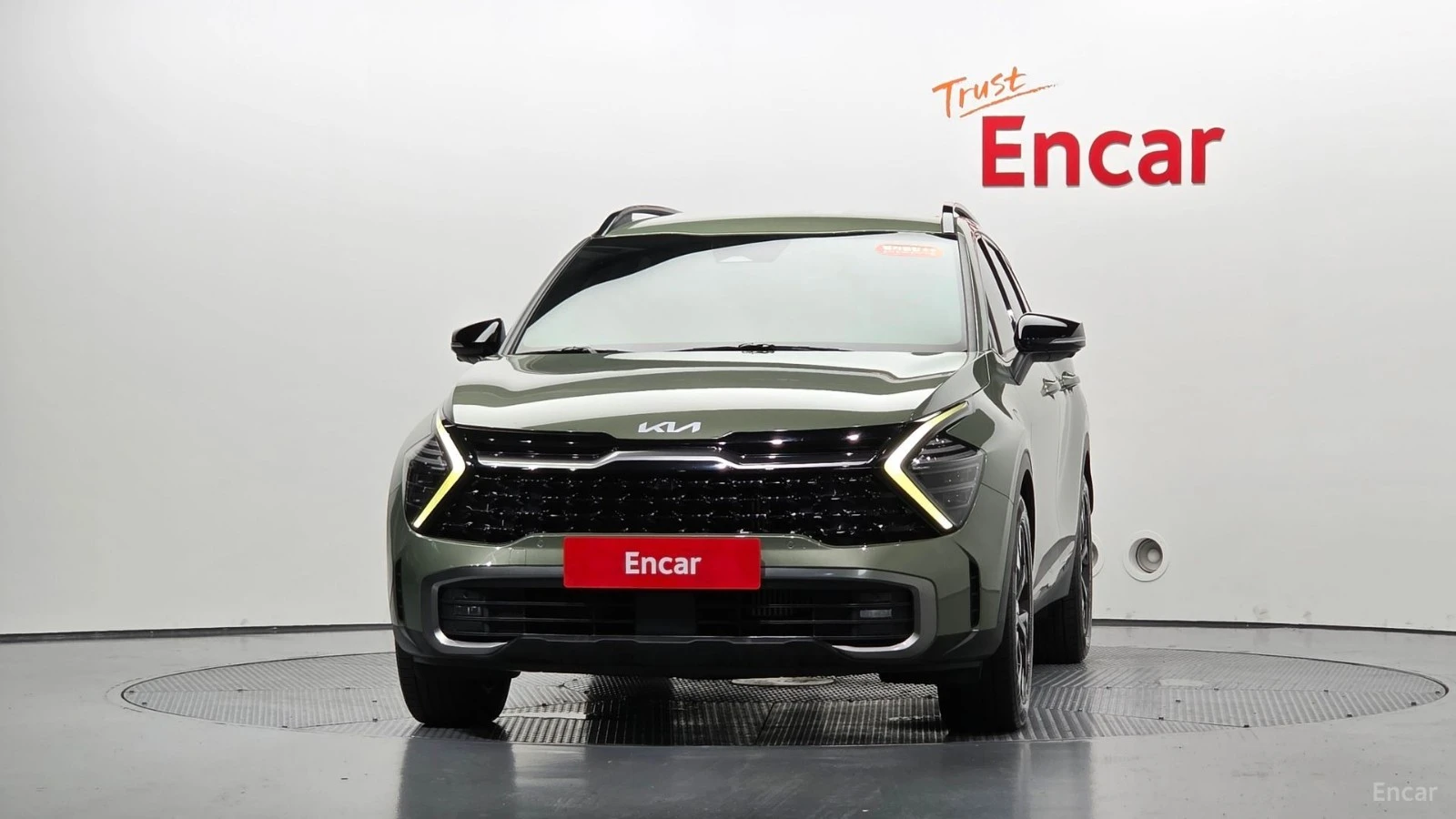 Kia Sportage SIGNATURE MAX| KRELL| ACC| 4HUD| ОБДУХ| 360| MIRRO, снимка 2 - Автомобили и джипове - 56108845