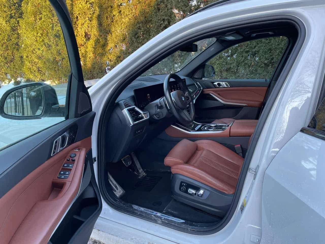 BMW X5 xDrive40i M SPORT | CARFAX | БЕЗ ИНЦИДЕНТИ, снимка 6 - Автомобили и джипове - 56281743