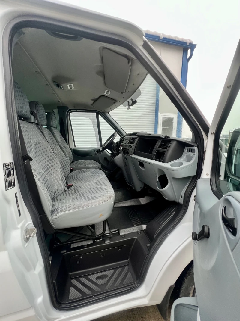 Ford Transit 8+ 1 / Климатик, снимка 11 - Бусове и автобуси - 48693040