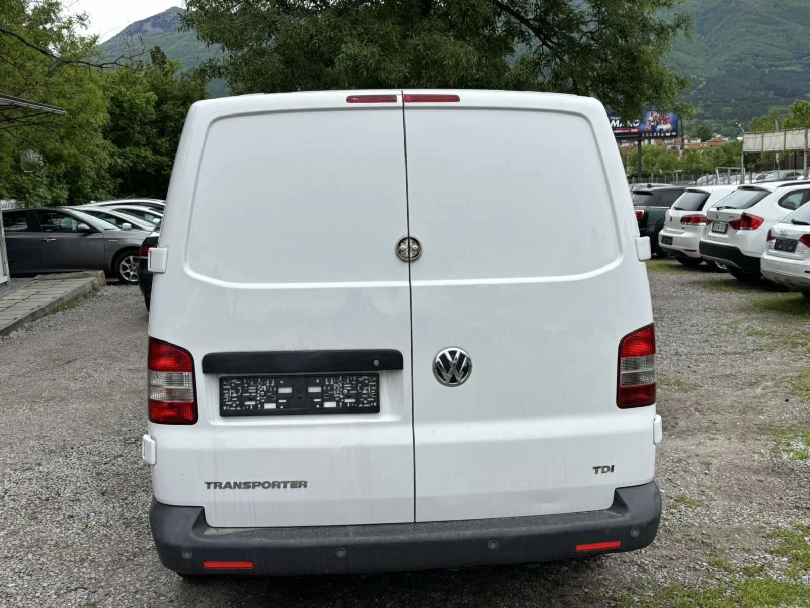 VW Transporter 2.0 TDI - изображение 4
