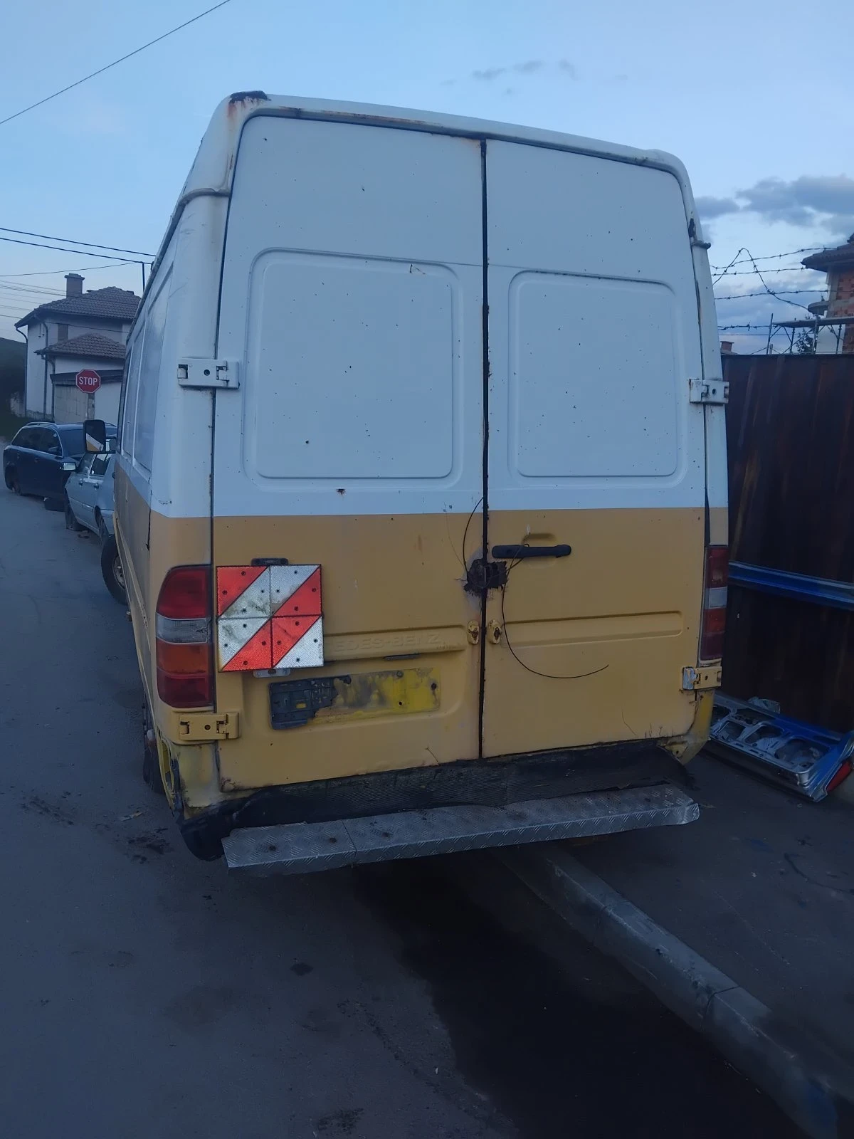 Mercedes-Benz 312, снимка 2 - Бусове и автобуси - 54356621