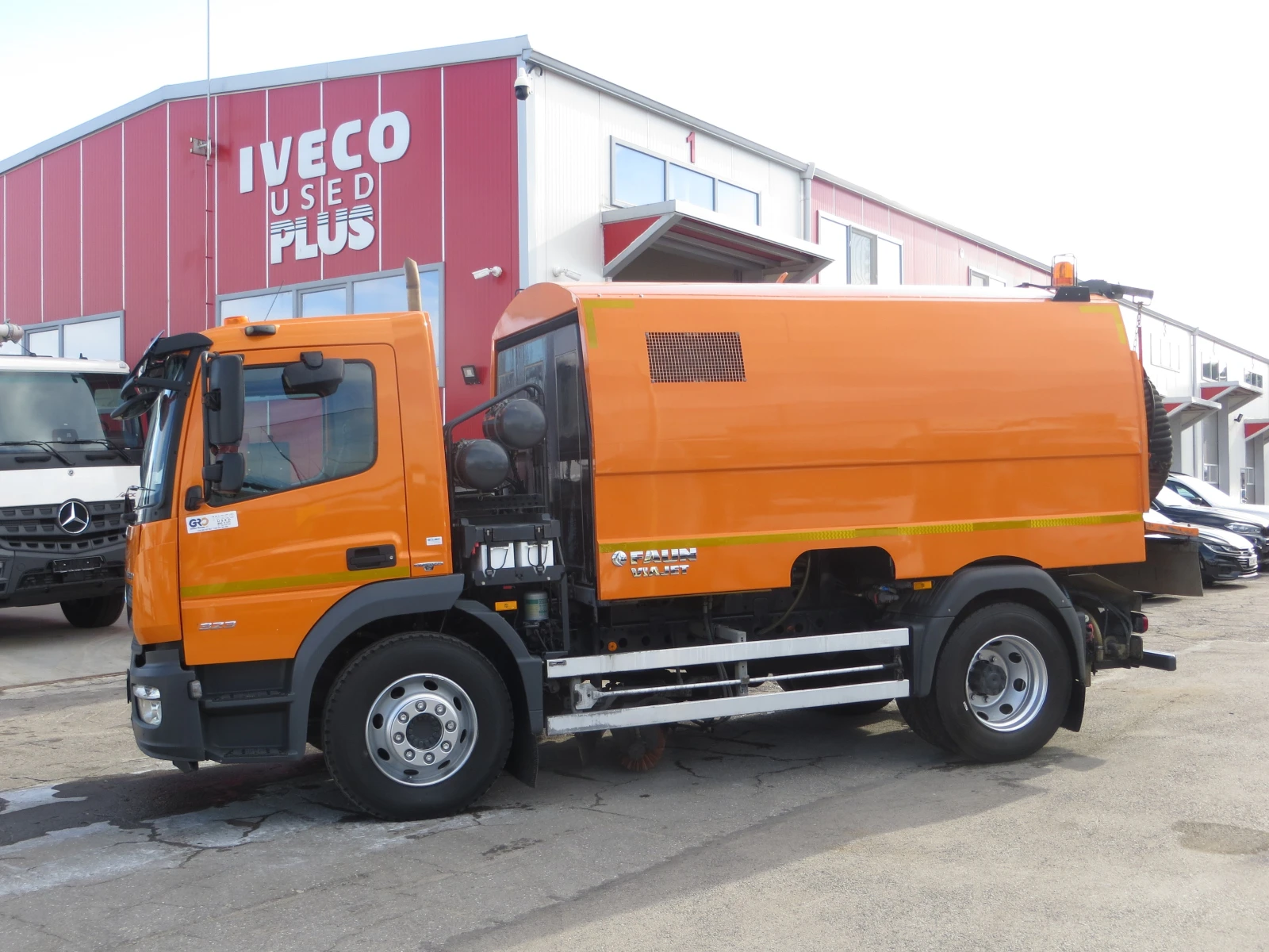 Mercedes-Benz Atego 1323 МОТОМЕТАЧКА С ПРАХОСМУКАЧКА - изображение 2