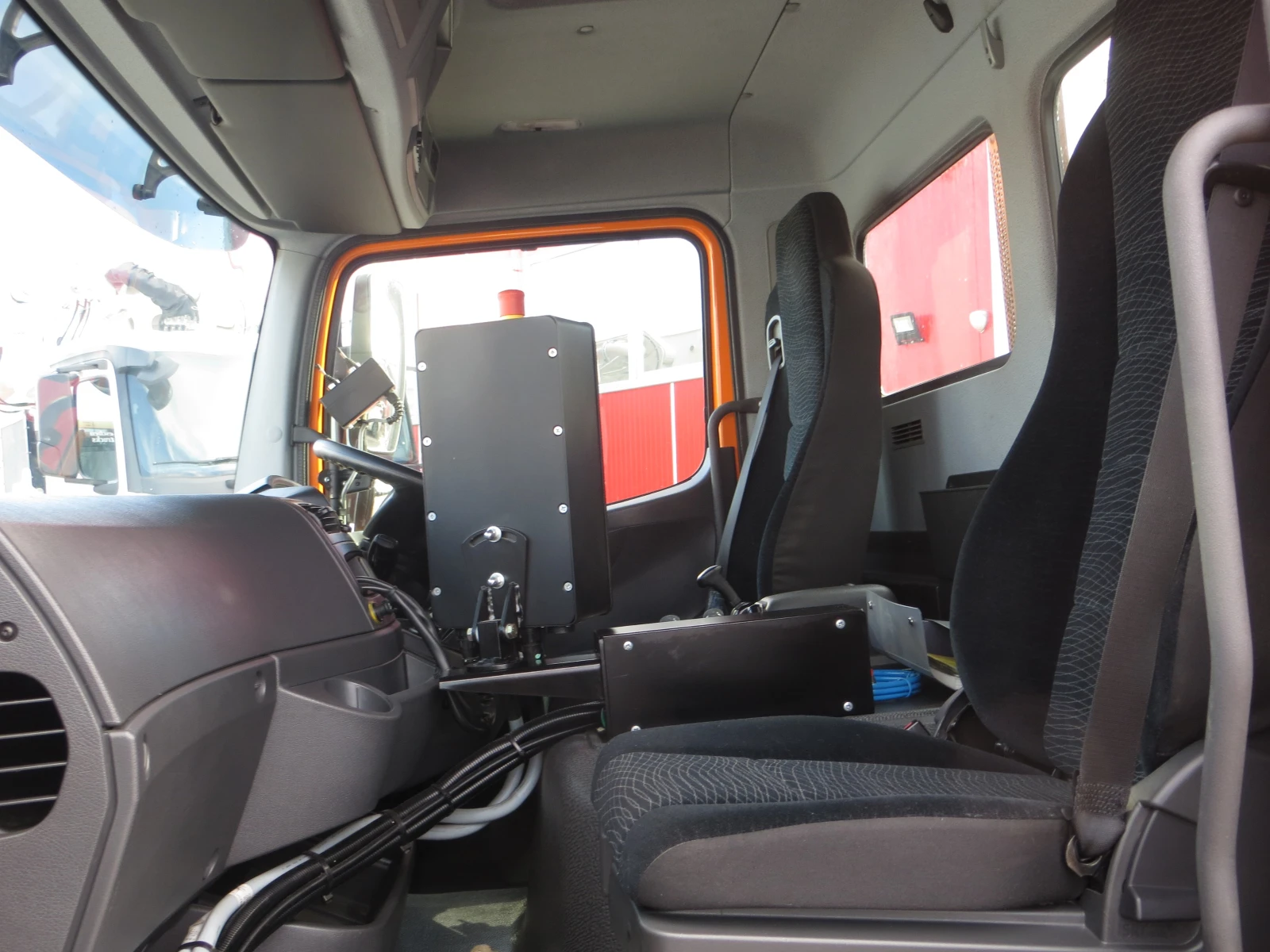 Mercedes-Benz Atego 1323    | Mobile.bg   12